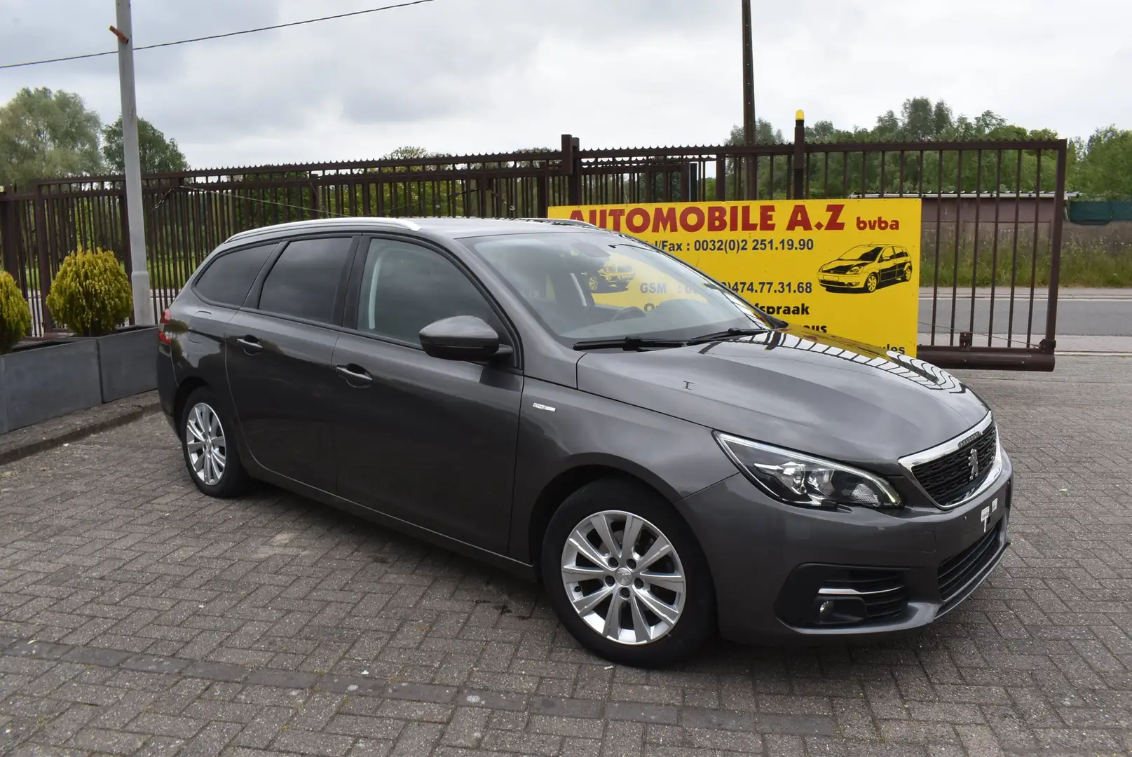 Peugeot 308 SW 1.5 BlueHDi Style ***12M GARANTIE*** - 1