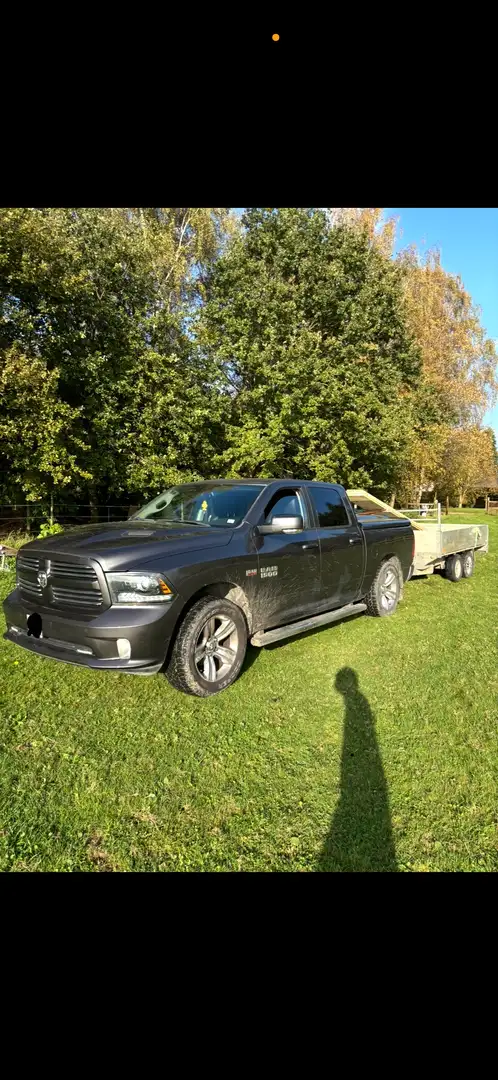 Dodge RAM 1500 SPORT 5.7l HEMI V8 Brun - 1