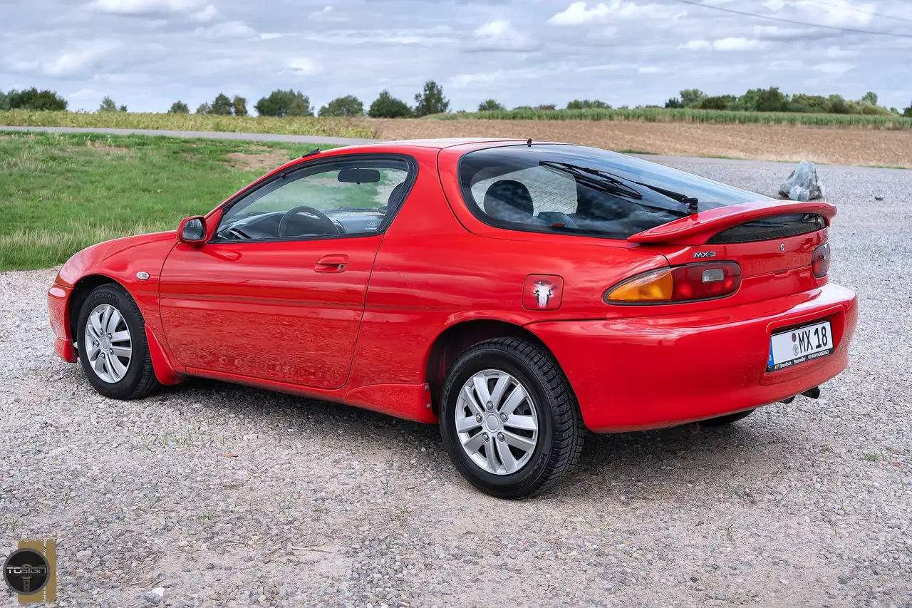 Mazda MX-3 16V 1.6i - Über 16 Jahre im Besitz Rentner-Auto - Viele Neuteile, foto 8