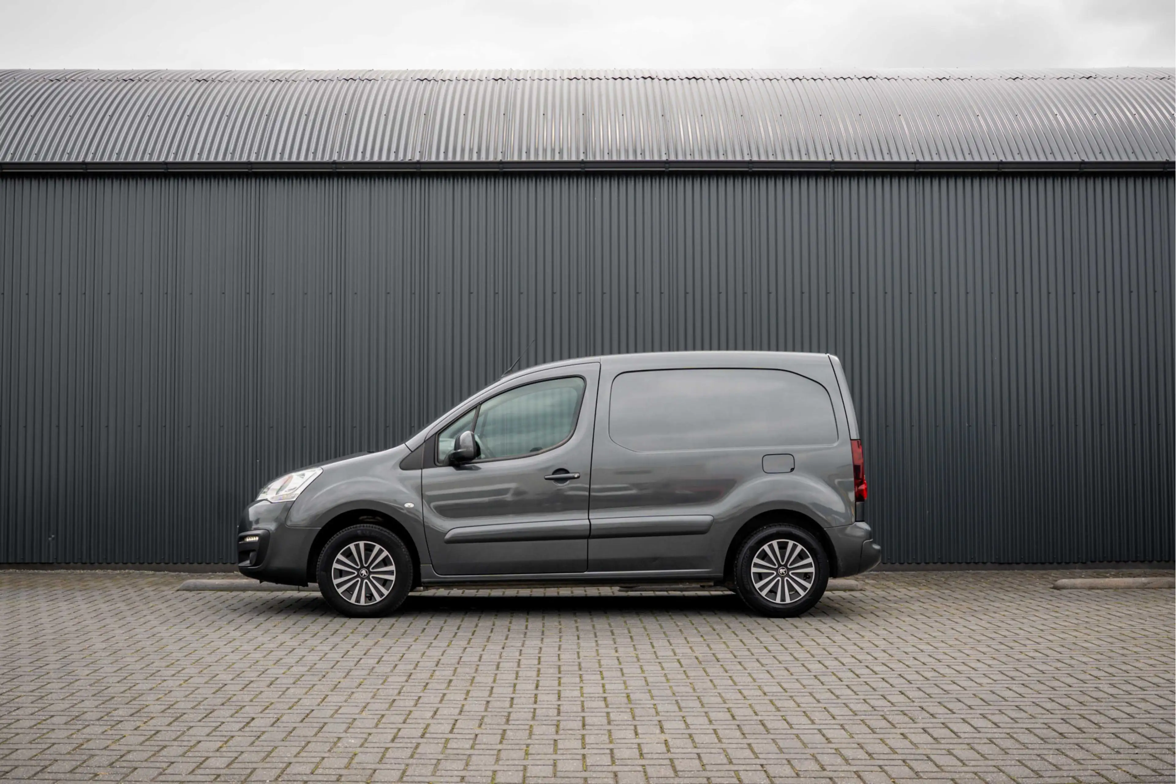 Peugeot Partner | 3-Zits | Cruise | Navi | Airco — photo 5
