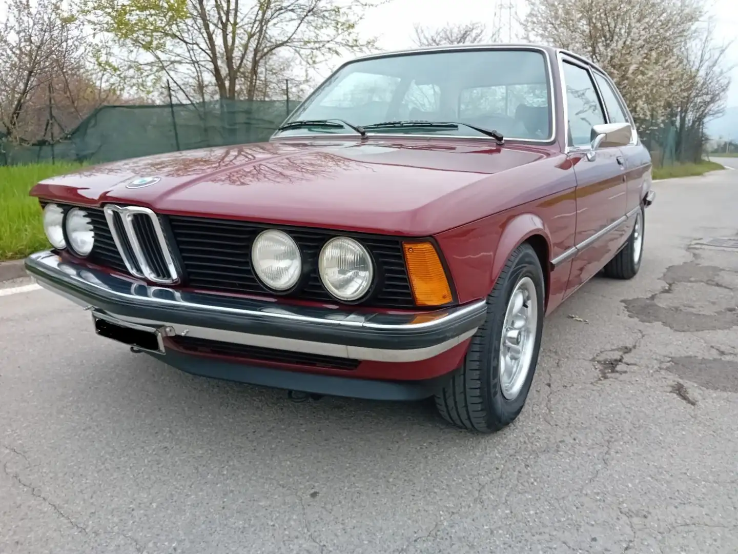 BMW 320 Rouge - 1