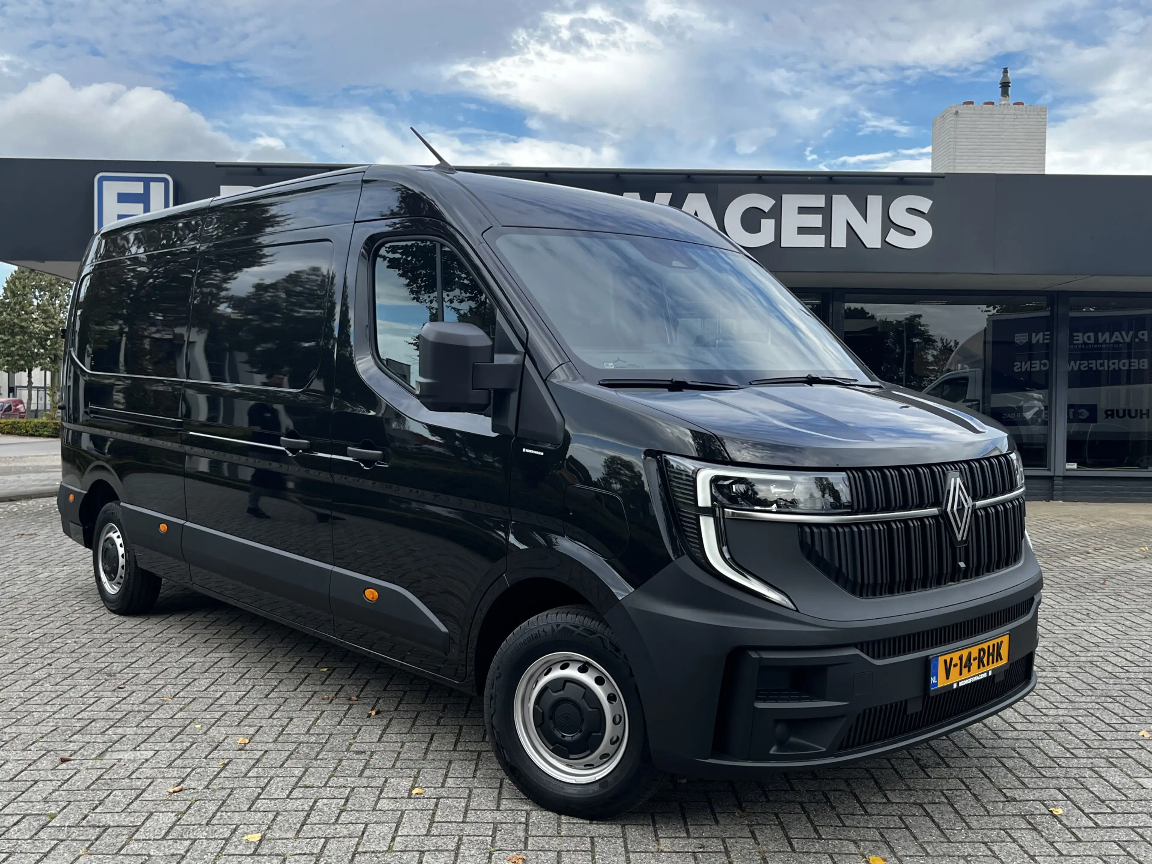 Renault Master E-Tech T35 L2H2 Advance Long Range 87 kWh 143pk |
