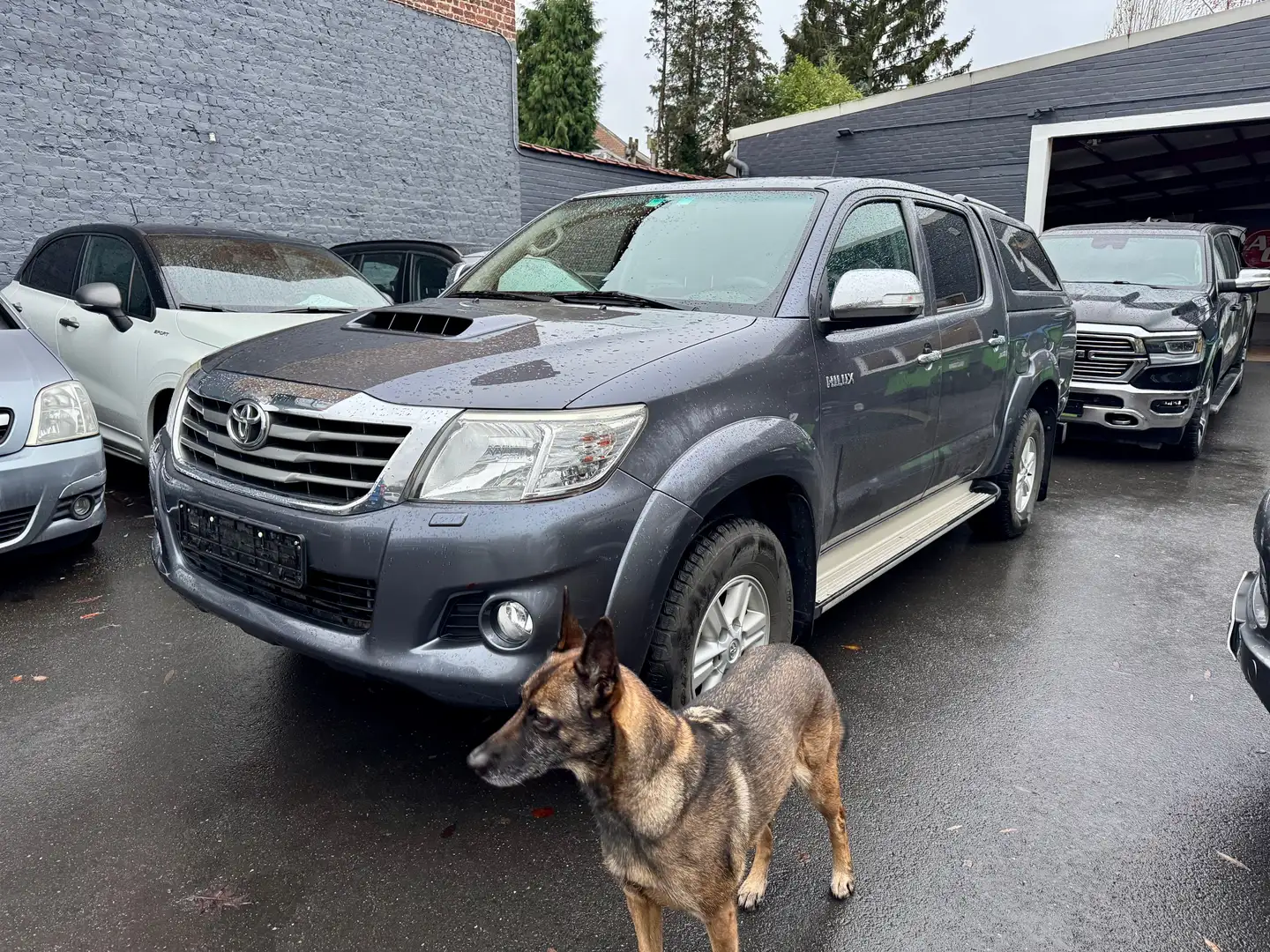 Toyota Hilux 3.0 D-4D BVA 3.5 T  * belgium car pass * Grau - 1