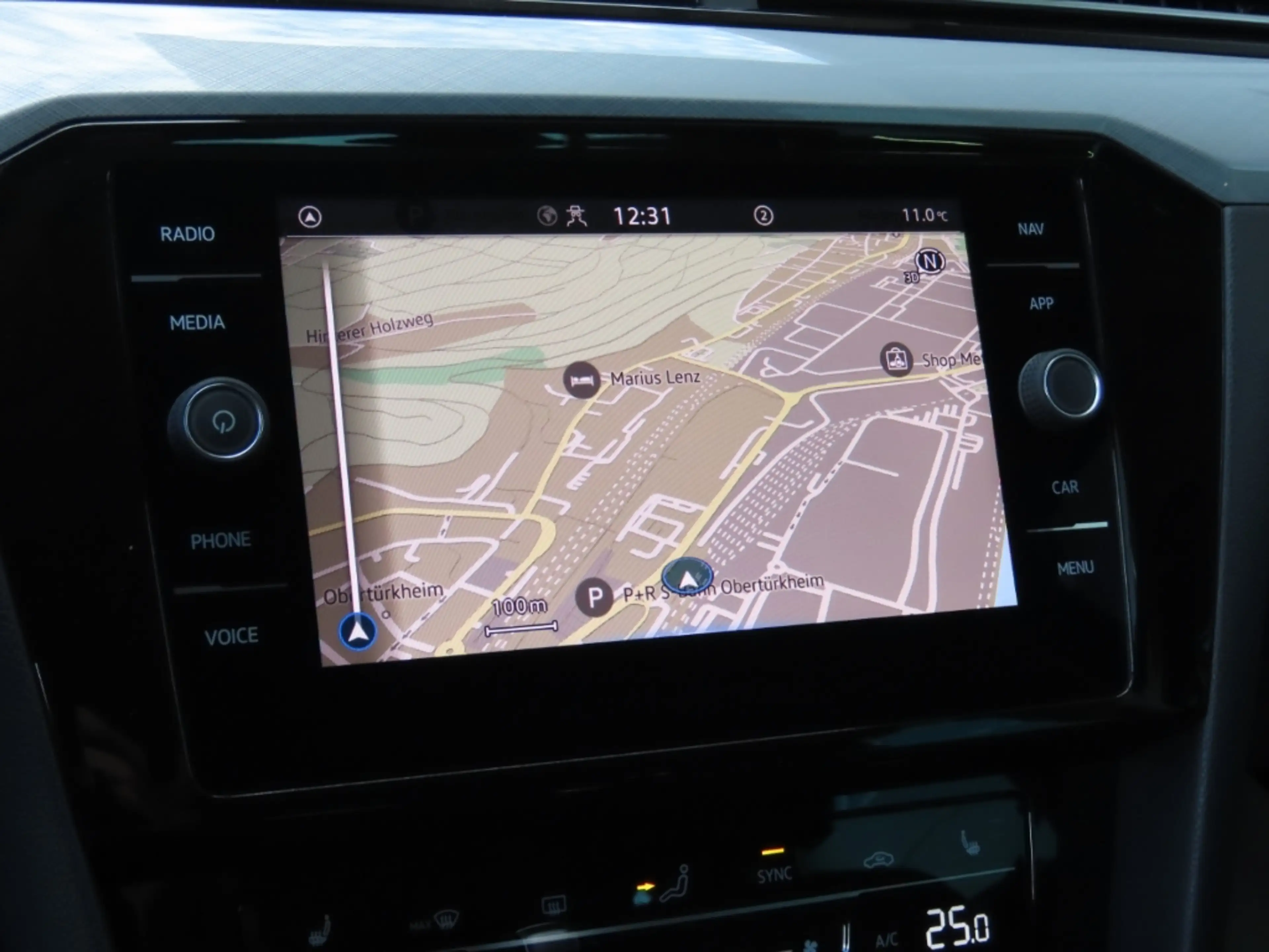 Volkswagen Passat Variant 1.Hd*Navi*ACC*Massage*Kamera*AHK — photo 14