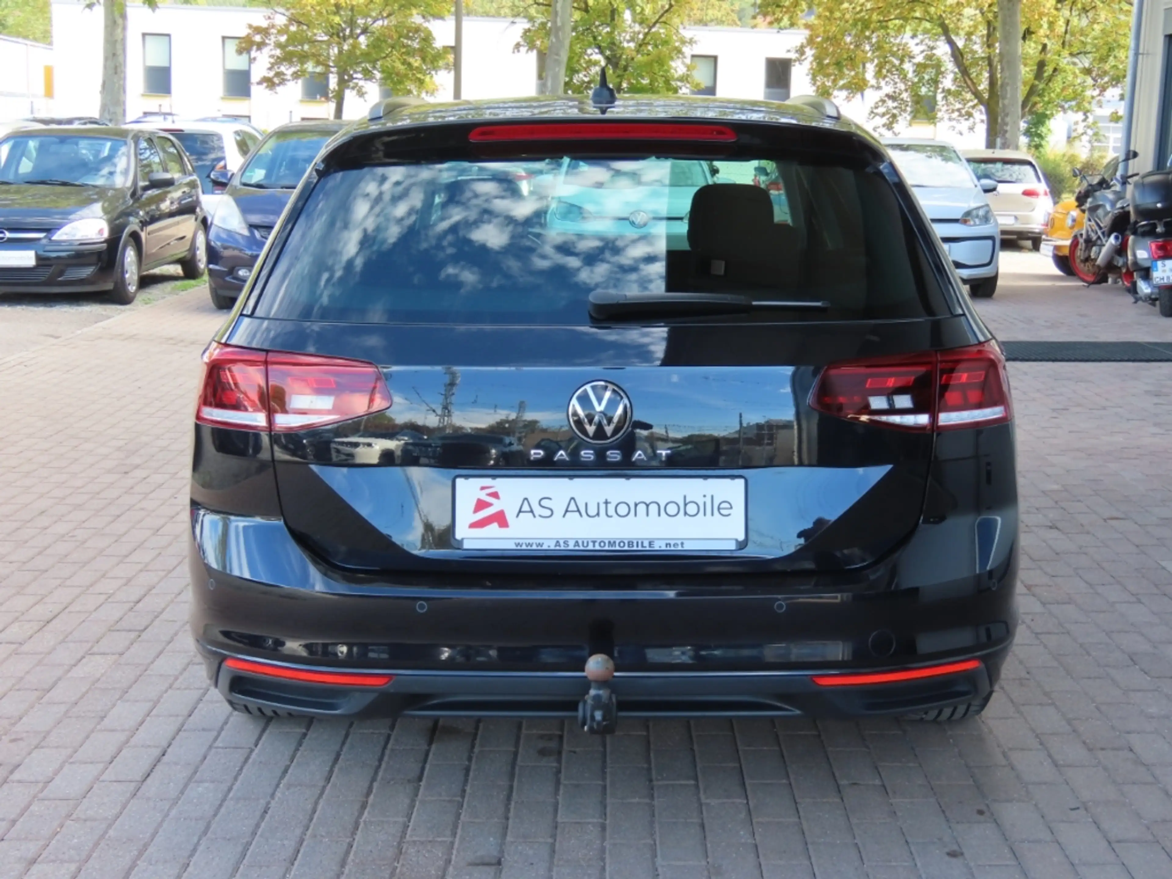 Volkswagen Passat Variant 1.Hd*Navi*ACC*Massage*Kamera*AHK — photo 5