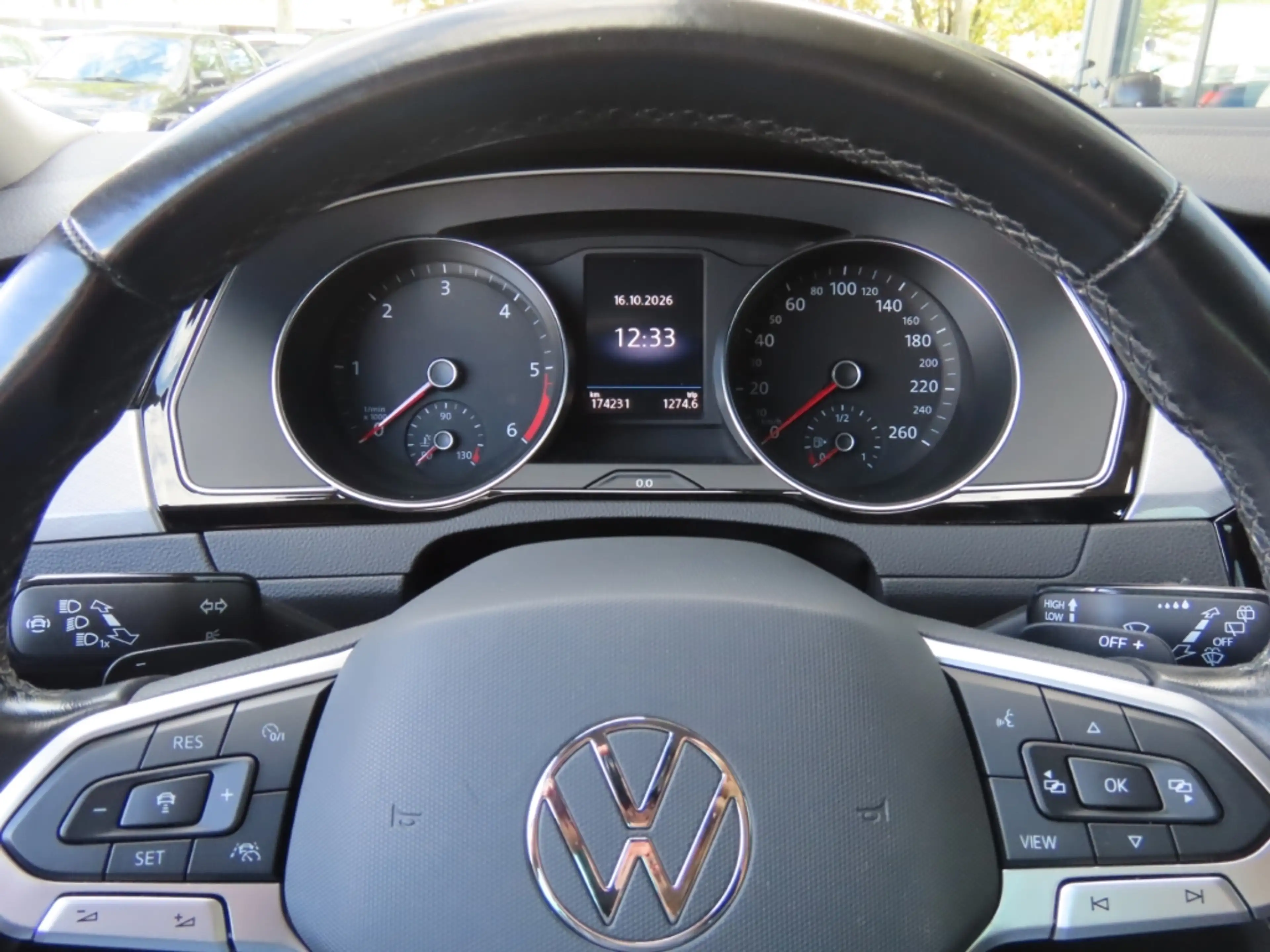 Volkswagen Passat Variant 1.Hd*Navi*ACC*Massage*Kamera*AHK — photo 11