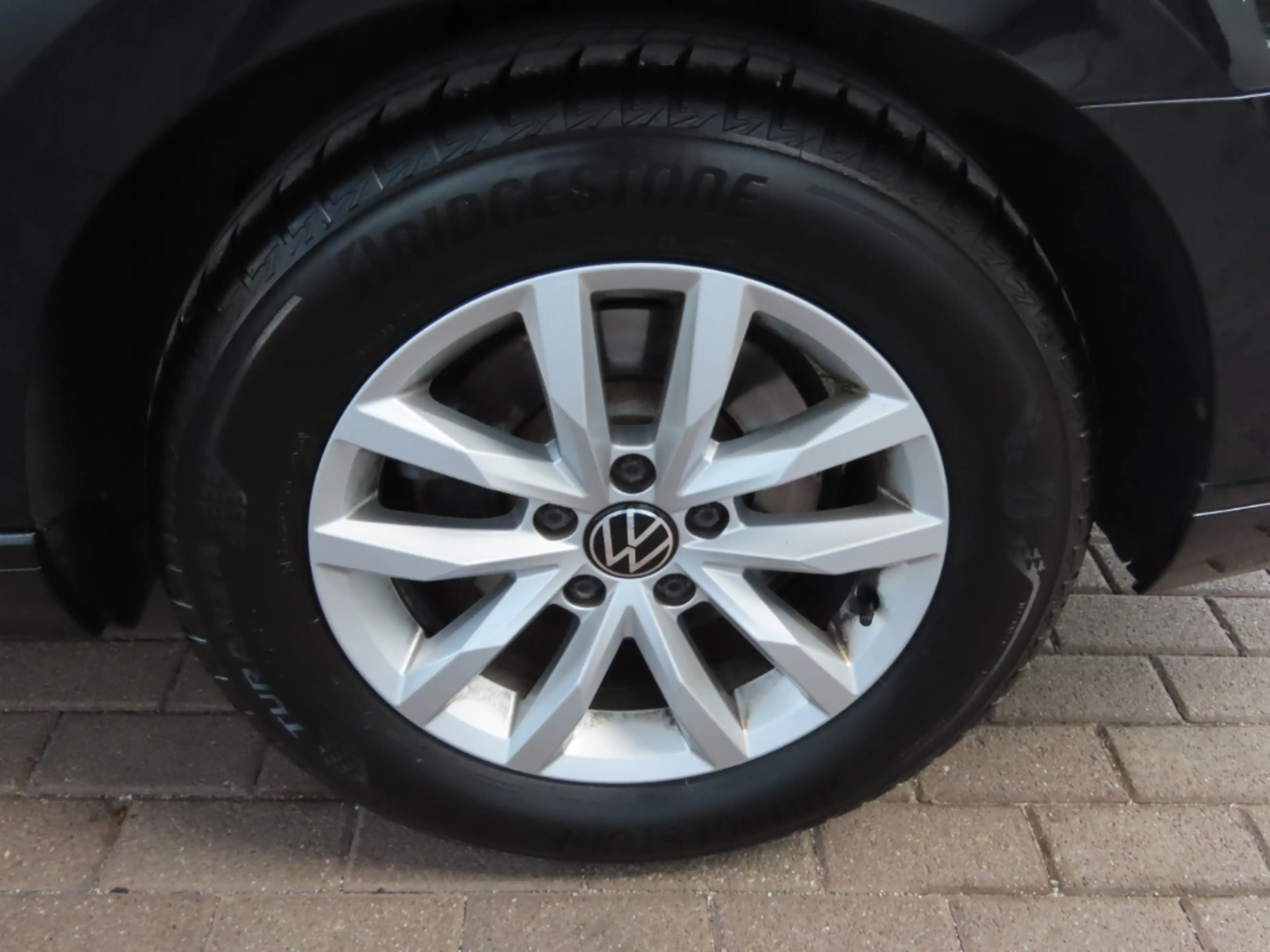 Volkswagen Passat Variant 1.Hd*Navi*ACC*Massage*Kamera*AHK — photo 40