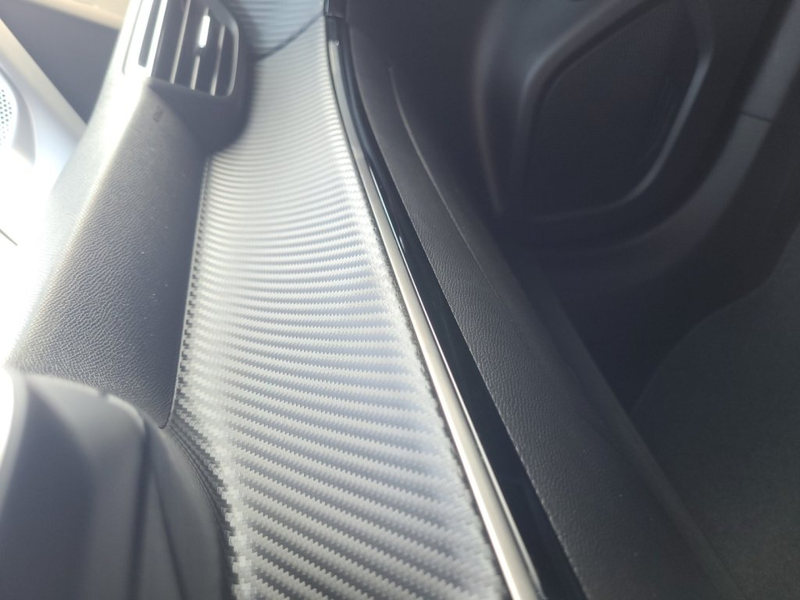 Peugeot 2008 Allure Pack PT 100 — photo 15