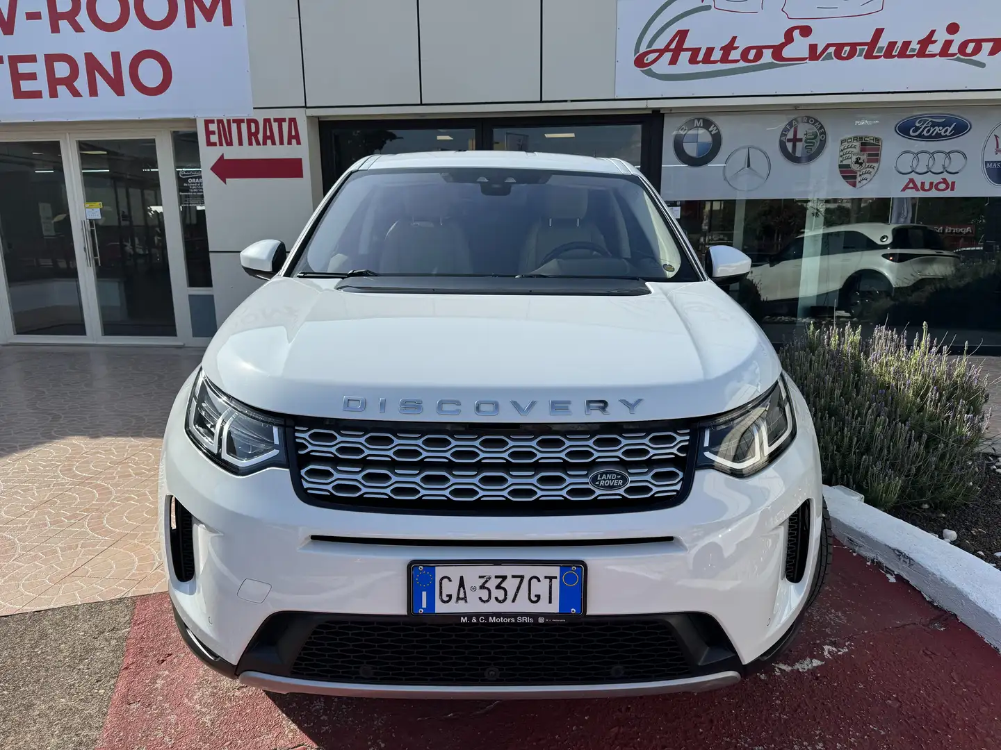 Land Rover Discovery Sport I 2020 2.0d i4 mhev R-Dynamic awd 150cv auto Bianco - 2