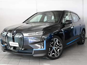 iX i20 2021 xdrive40