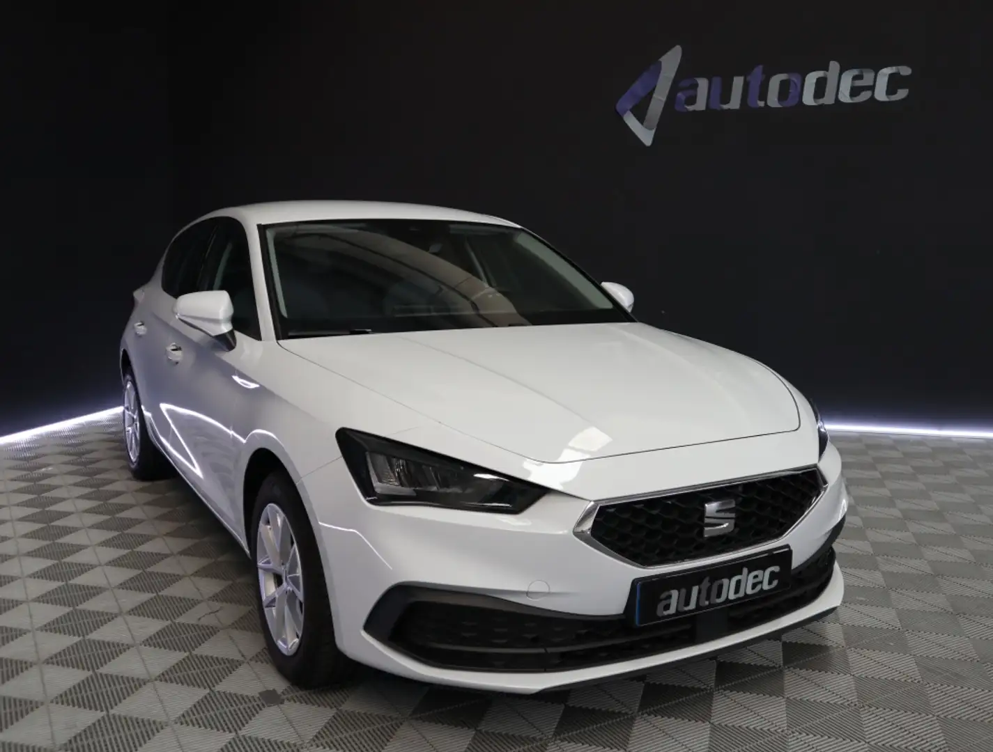 SEAT Leon 1.0 TSI S&S Style XS 110 Blanco - 2