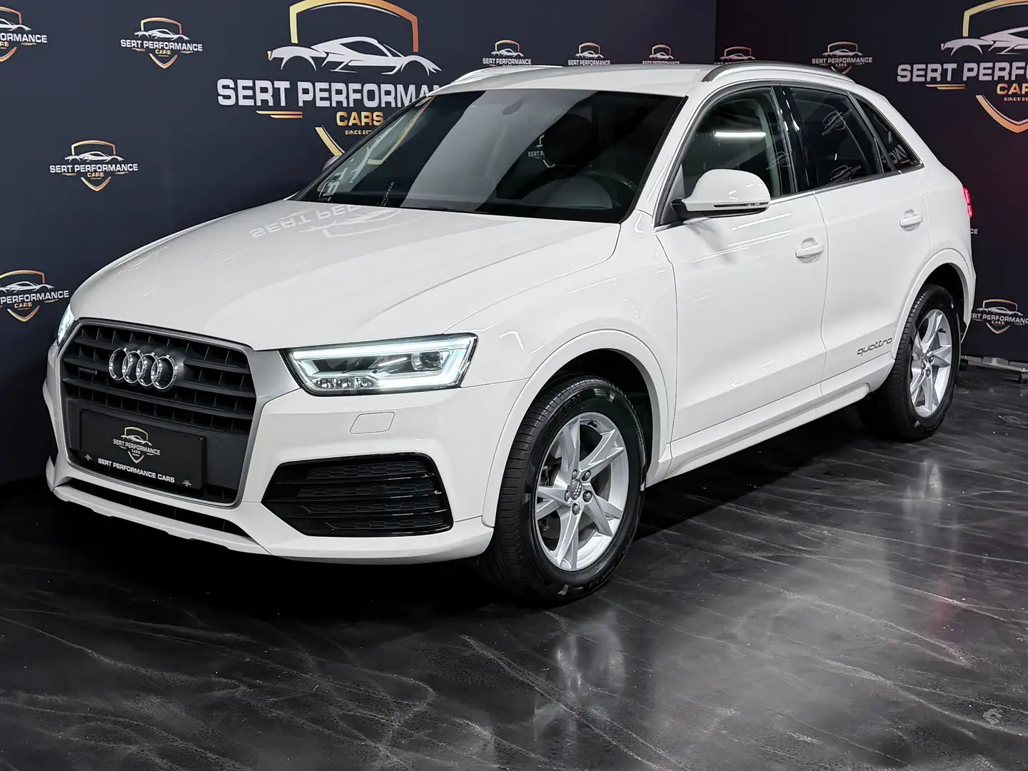 Audi Q3 DSG Sport Quattro Weiß - 1