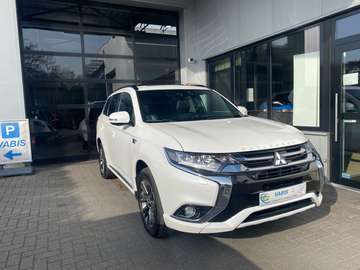 Outlander 2.0 4WD Plug-In Hybrid