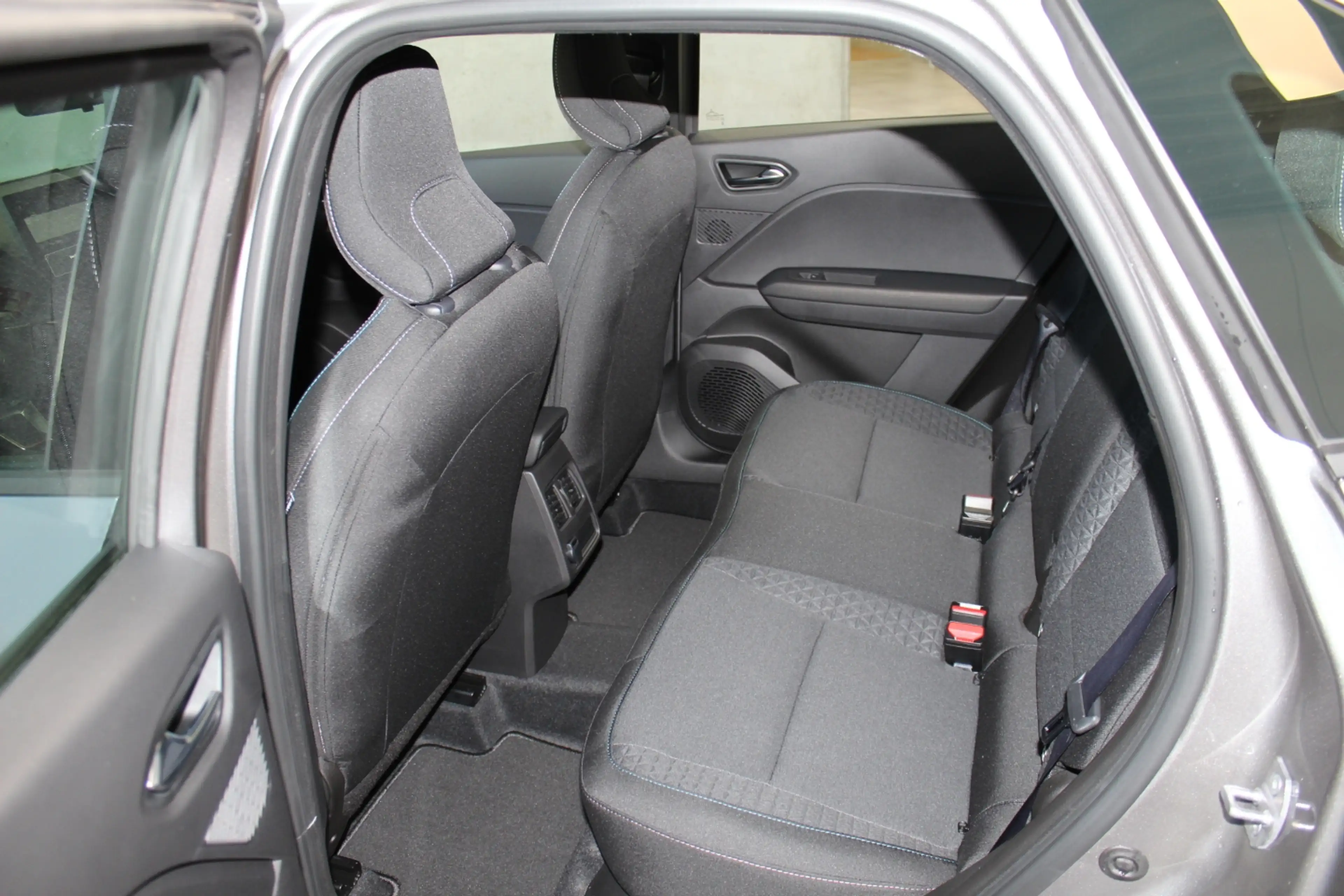 Mitsubishi Grandis Diamant 1.3 T-Benziner 6-Gang — photo 10