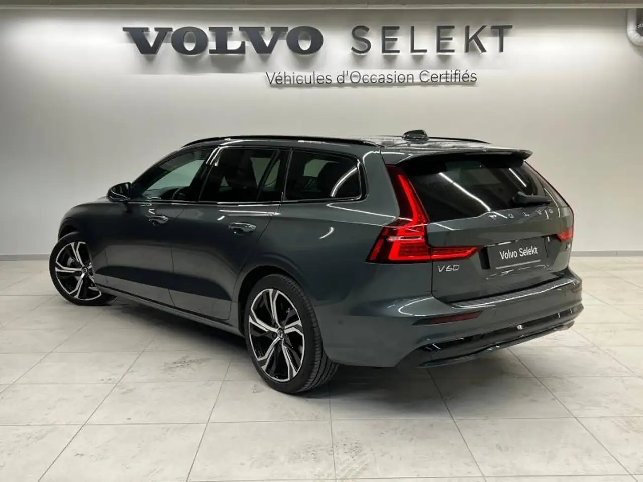 Volvo V60 2026