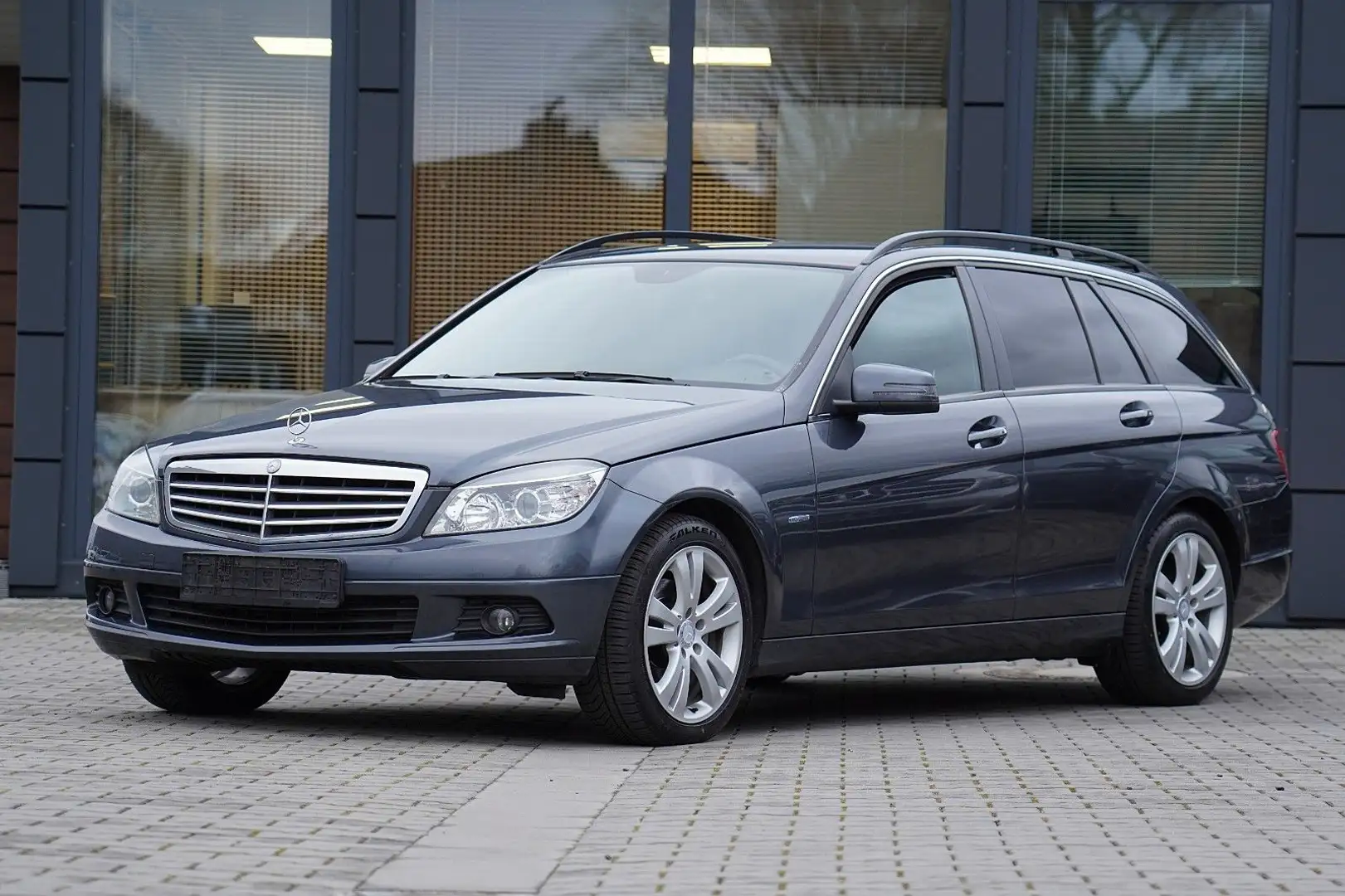 Mercedes-Benz C 220 T CDI Blueefficiency Grau - 1