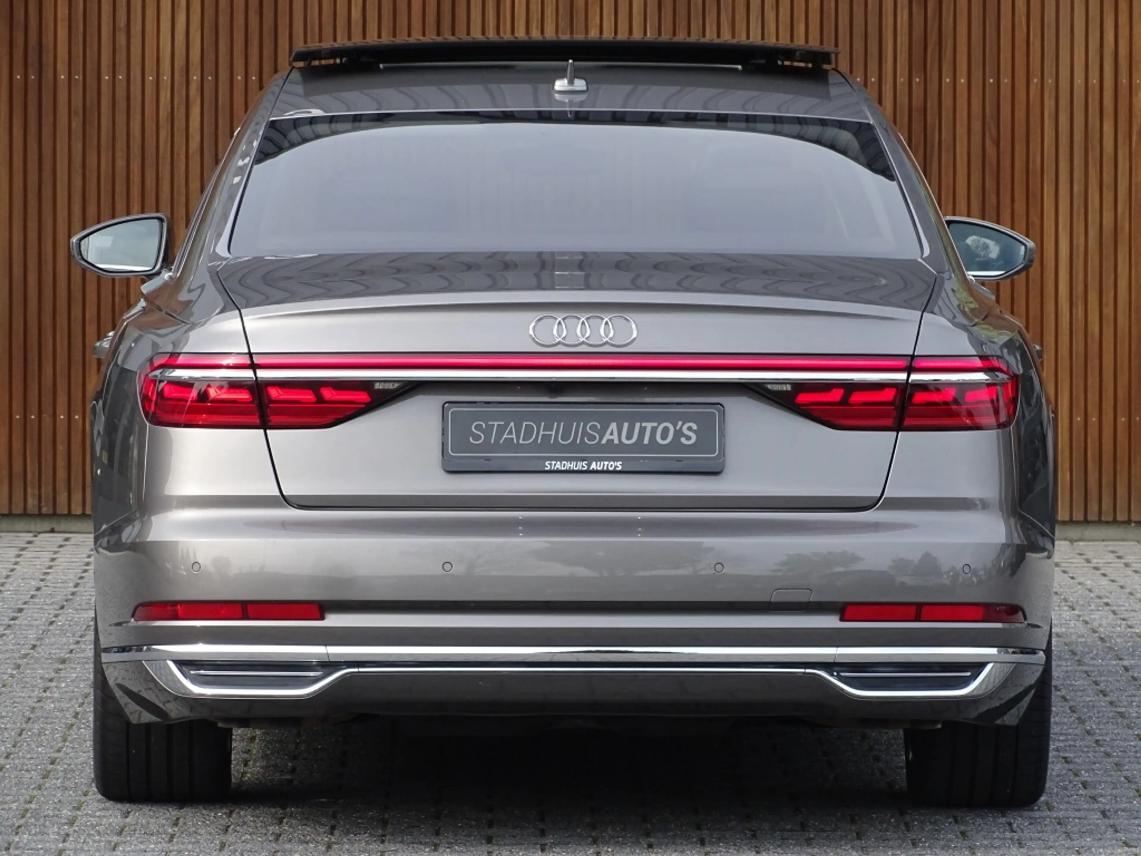 Audi A8 60 TFSie 462PK S-Line / B&O / Alcantara / TV's / S — photo 10