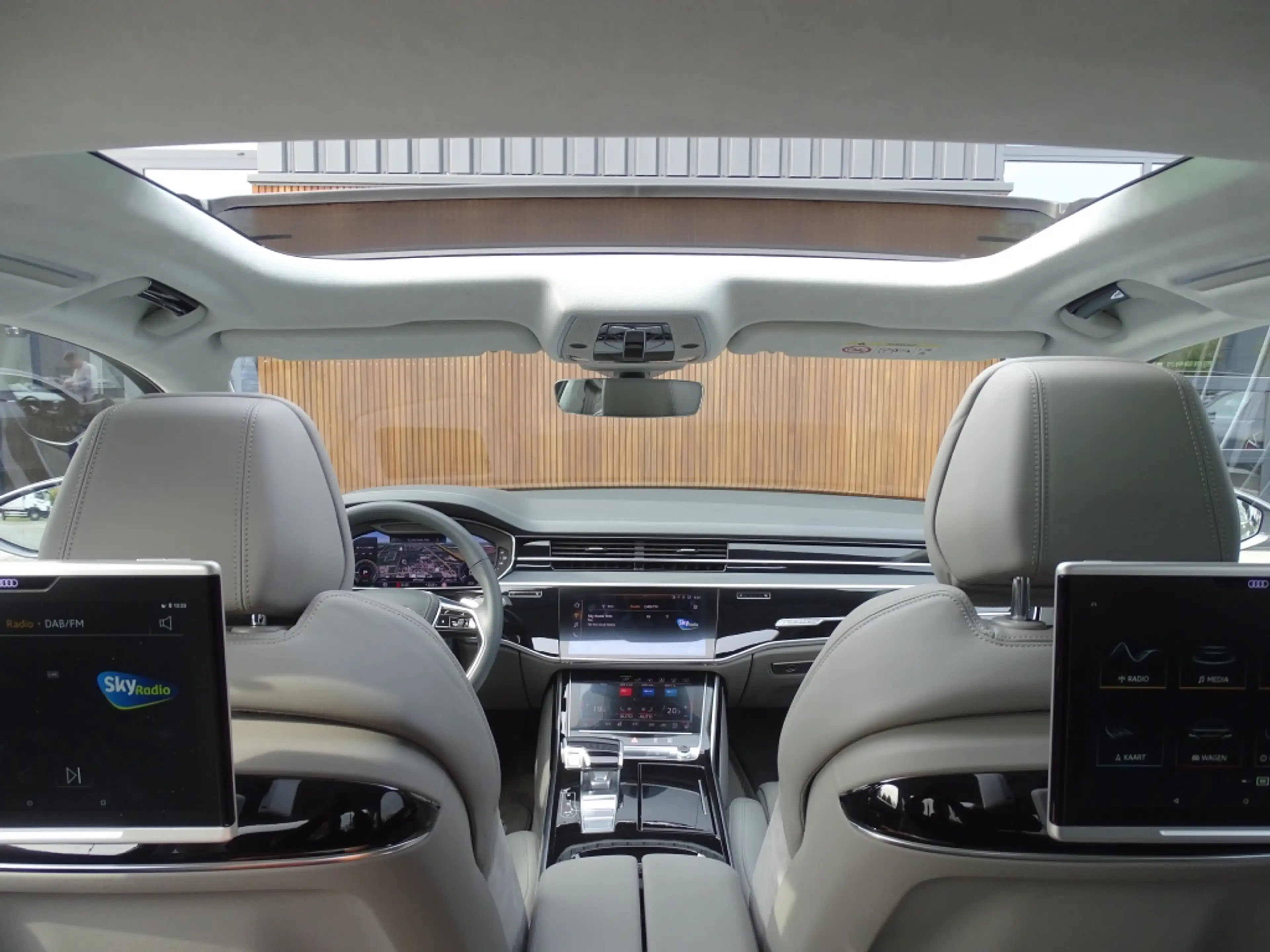 Audi A8 60 TFSie 462PK S-Line / B&O / Alcantara / TV's / S — photo 13