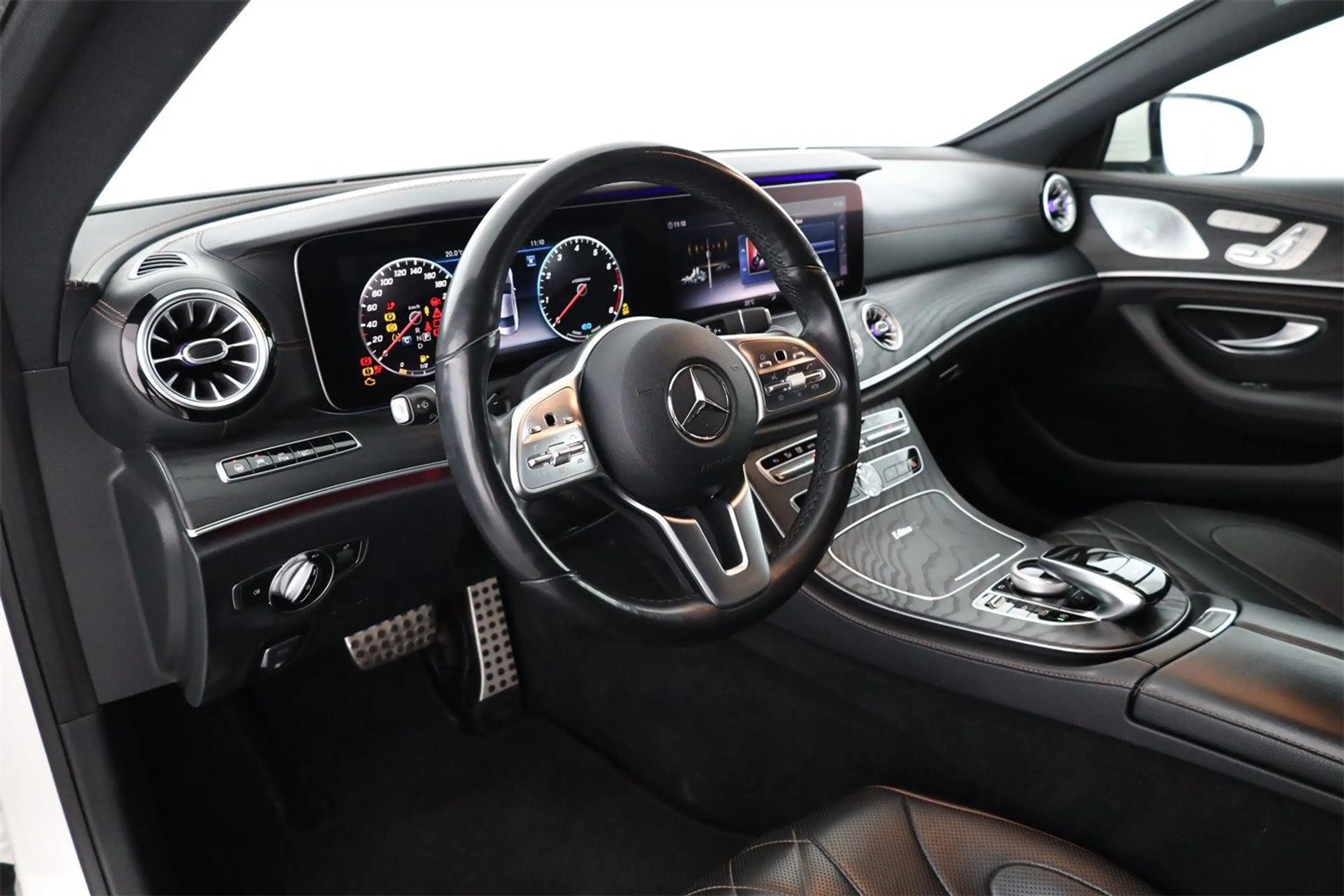 Mercedes-Benz CLS 450 4M Coupé Head Up Bumester Airmatic Multibe — photo 11