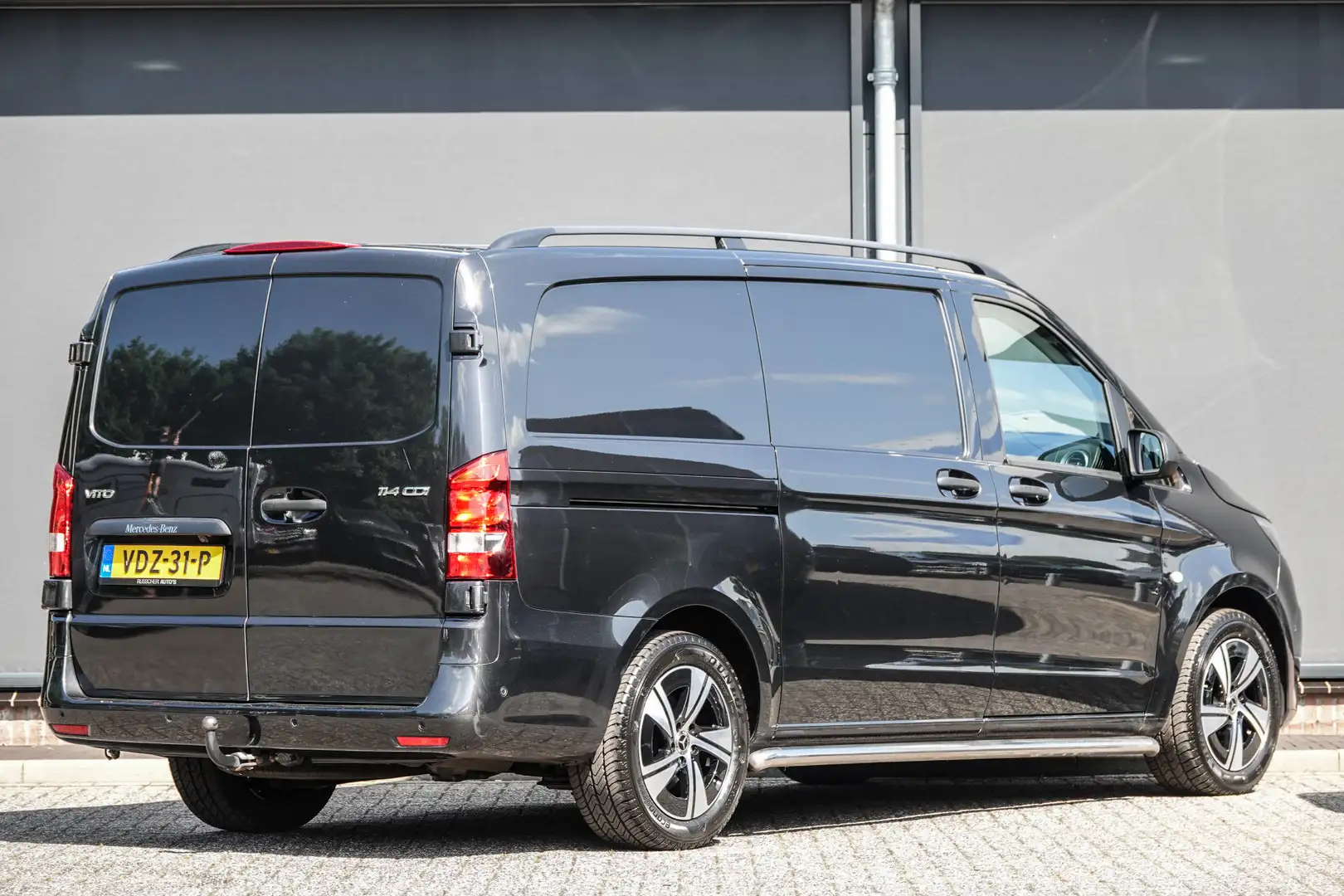 Mercedes-Benz Vito 114Cdi 136Pk Aut. | Lang | Trekhaak | Achteruitrij Gris - 2