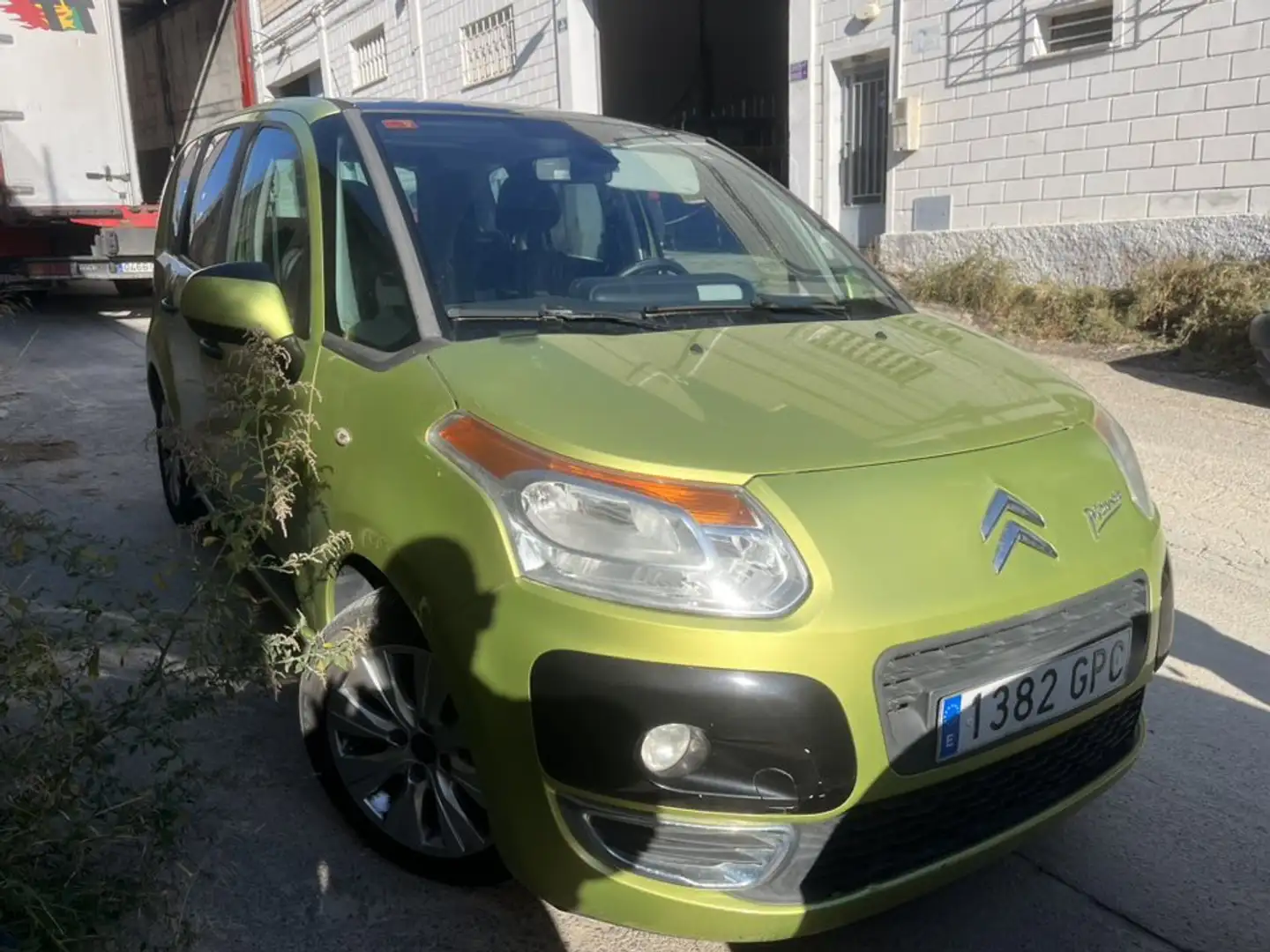 Citroen C3 Picasso 1.6HDi SX Verde - 2