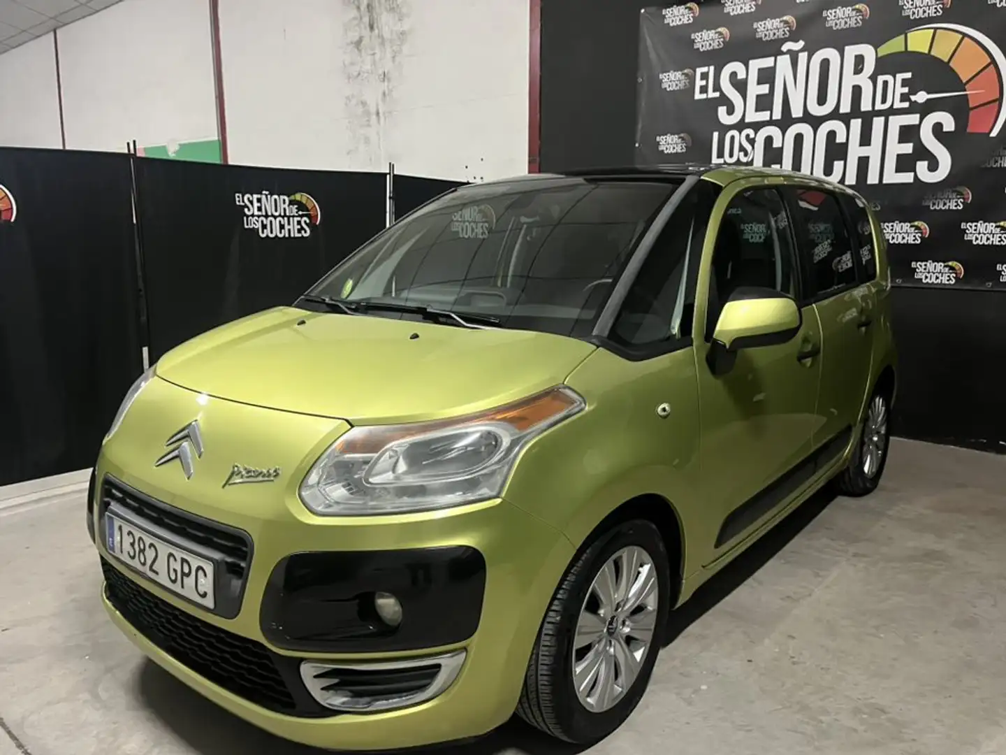 Citroen C3 Picasso 1.6HDi SX Grün - 2