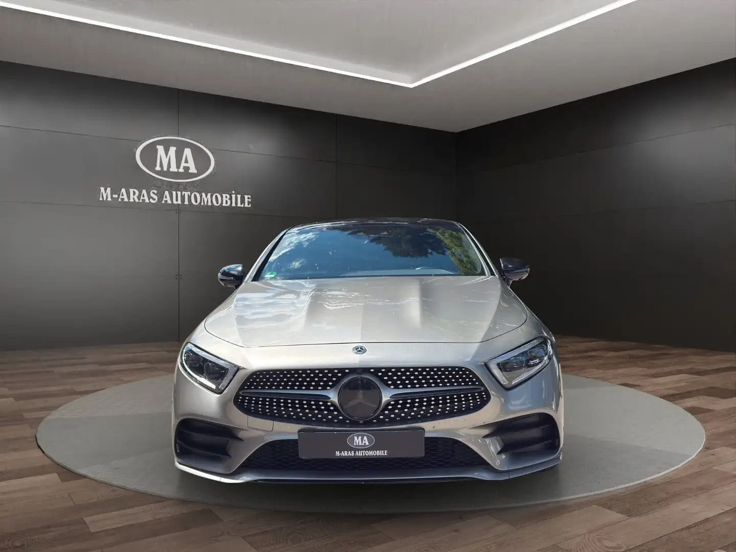 Mercedes-Benz CLS 450 - 4Matic-AMG-Line Leder Argintiu - 2