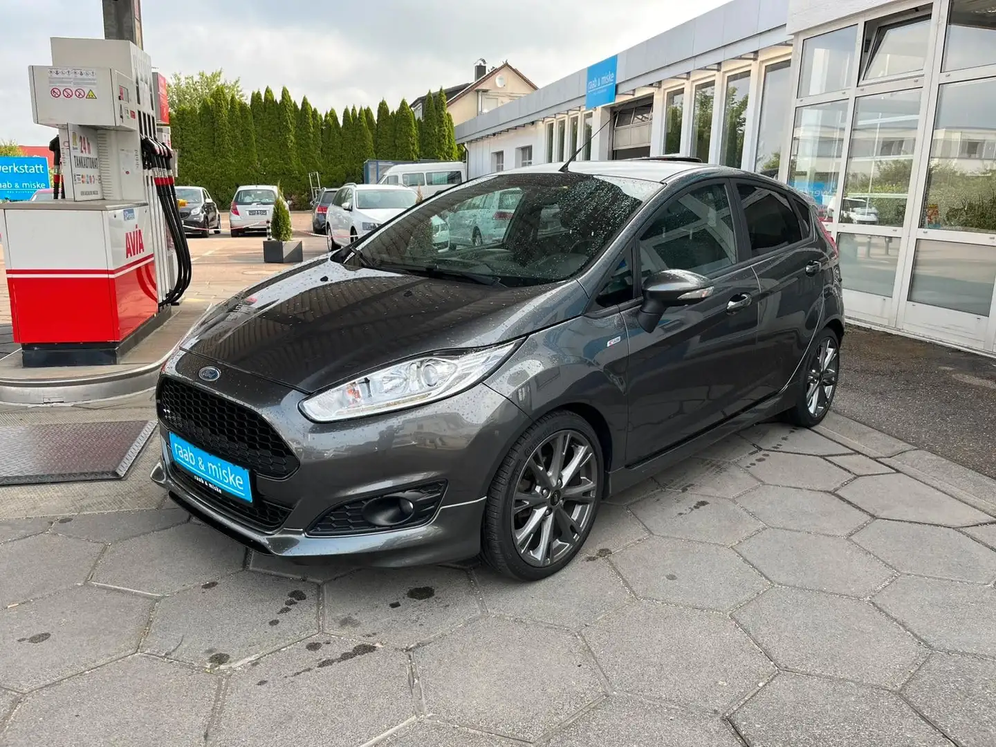 Ford Fiesta ST-Line *SHZ/Kamera/Bluetooth/PDC/Navi* Grau - 2