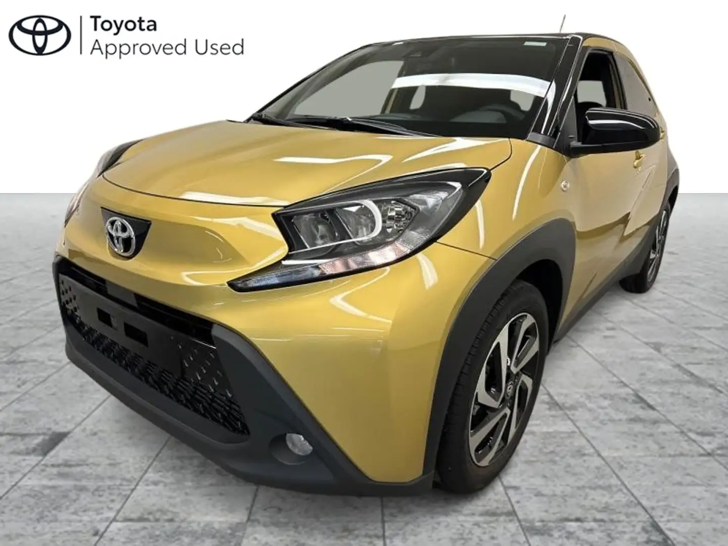 Toyota Aygo X X pulse Goud - 1