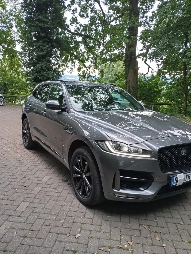 Jaguar F-Pace 30d AWD R-Sport - 1