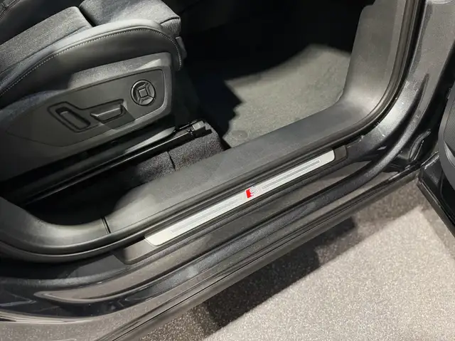 Audi Q6 E-Tron view 18