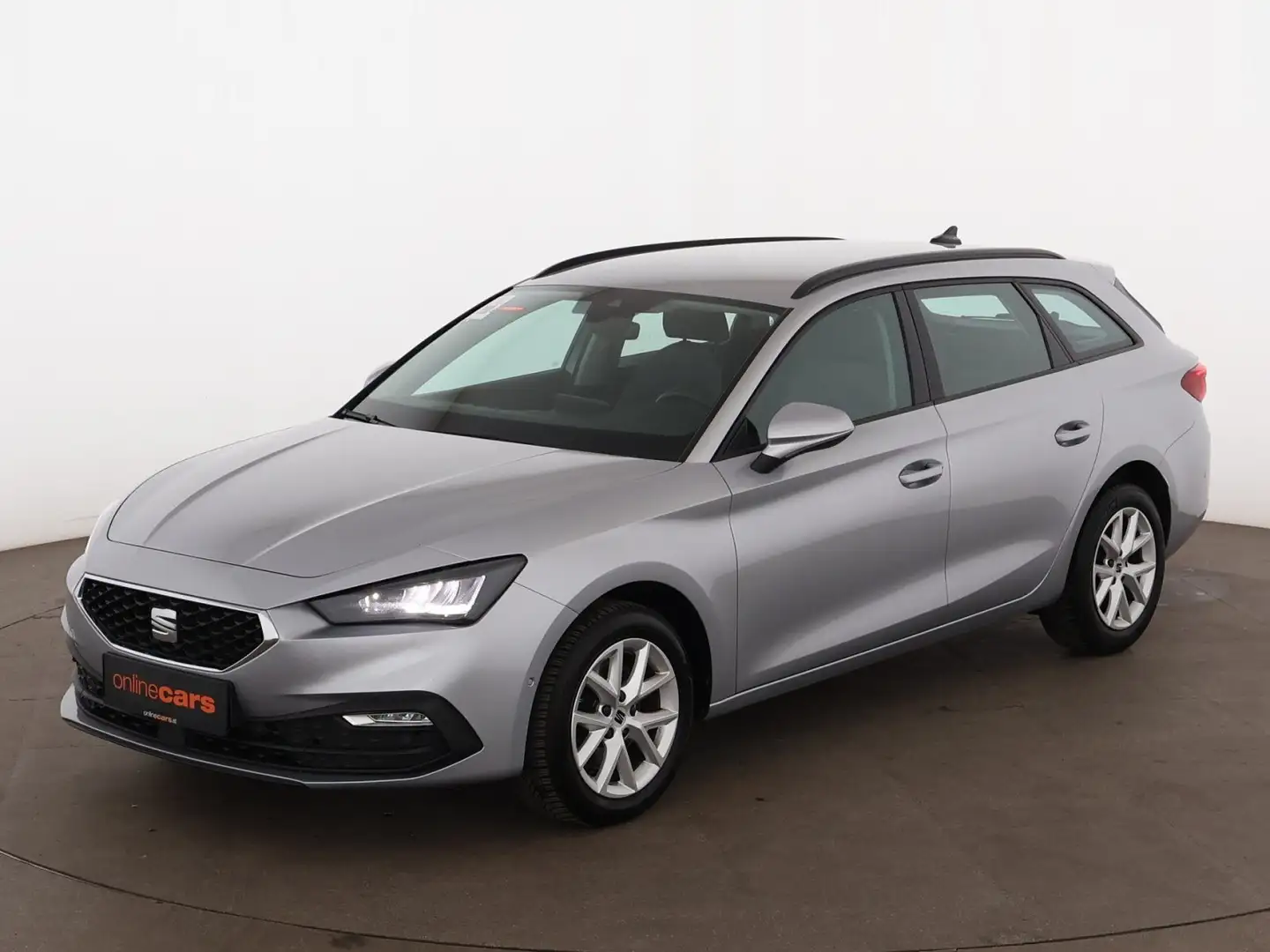 SEAT Leon SP 2.0 TDI Style Aut LED NAVI SITZHZG TEMP Silber - 2