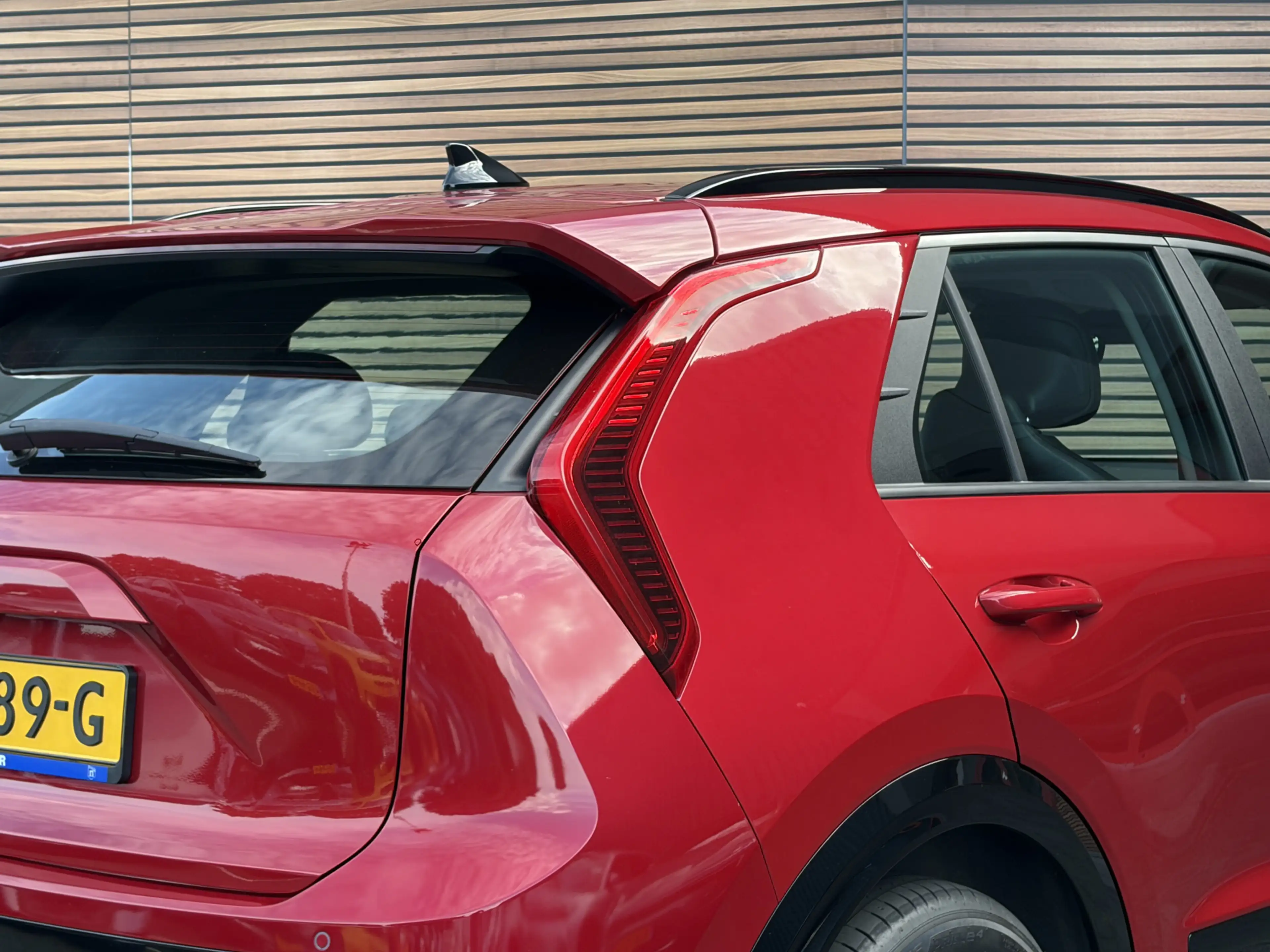 Kia e-Niro EV DynamicLine 64.8 kWh Stoel-stuurverwarming / Ca — photo 17