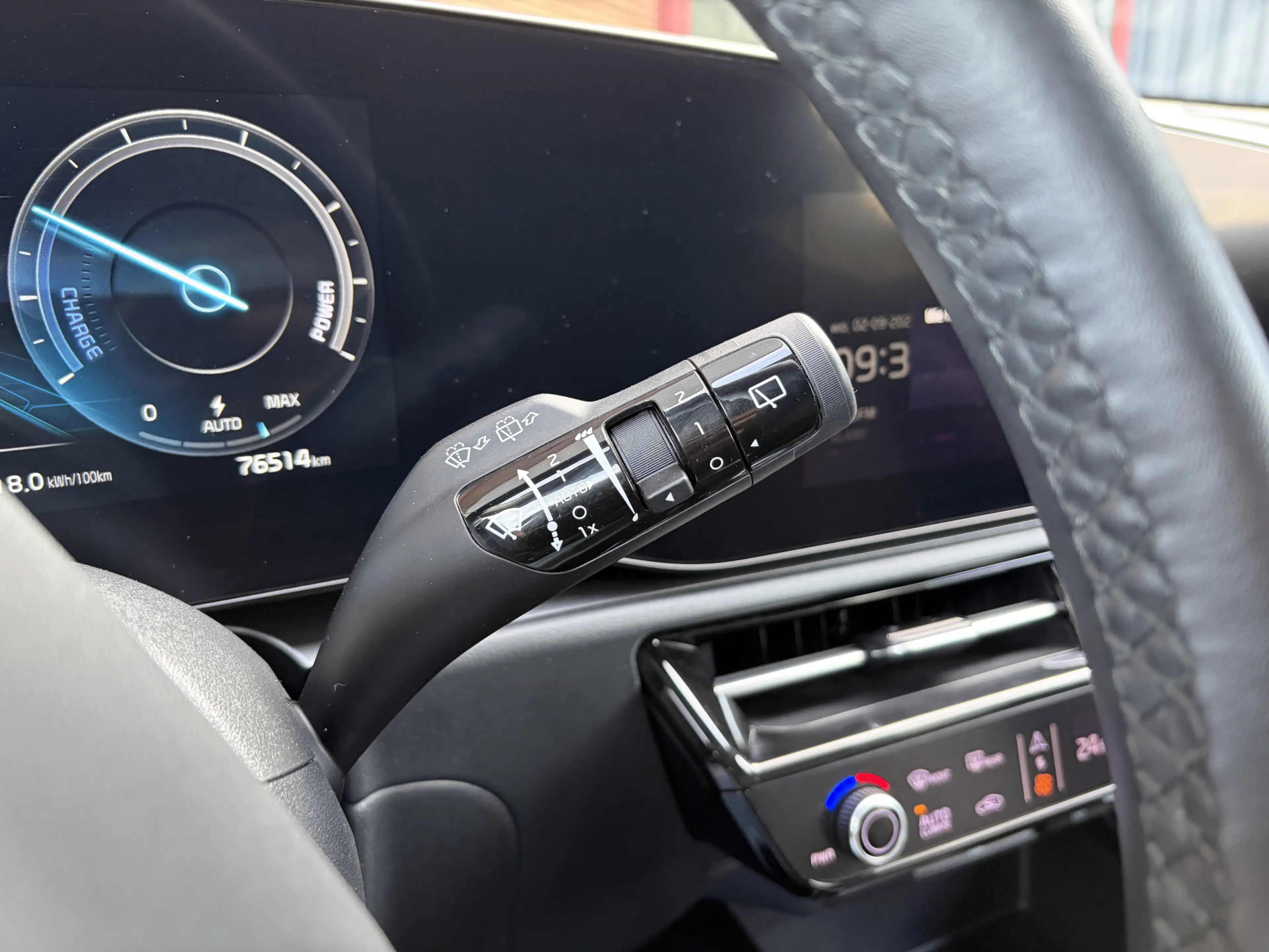 Kia e-Niro EV DynamicLine 64.8 kWh Stoel-stuurverwarming / Ca — photo 30