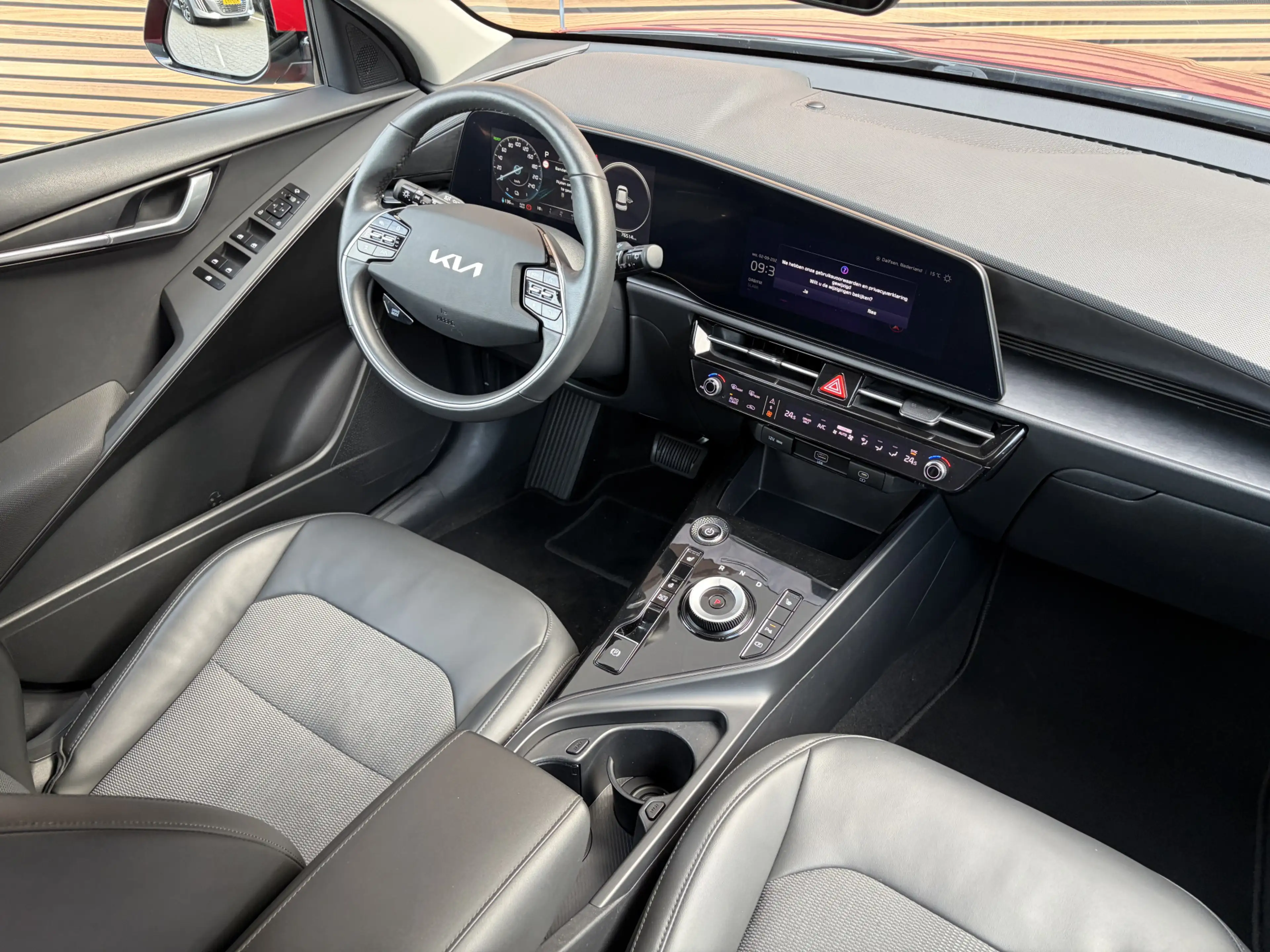 Kia e-Niro EV DynamicLine 64.8 kWh Stoel-stuurverwarming / Ca — photo 4