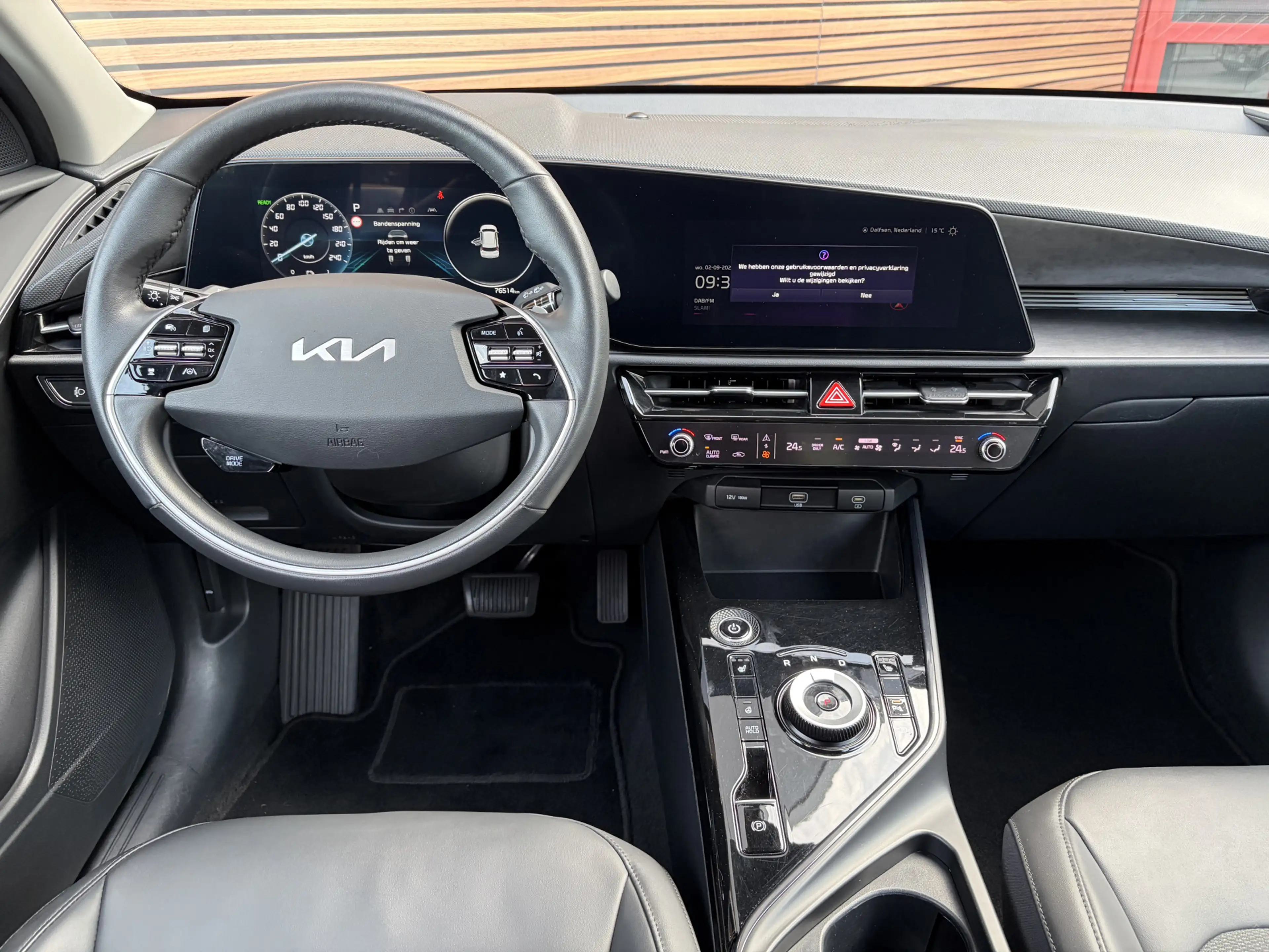 Kia e-Niro EV DynamicLine 64.8 kWh Stoel-stuurverwarming / Ca — photo 23
