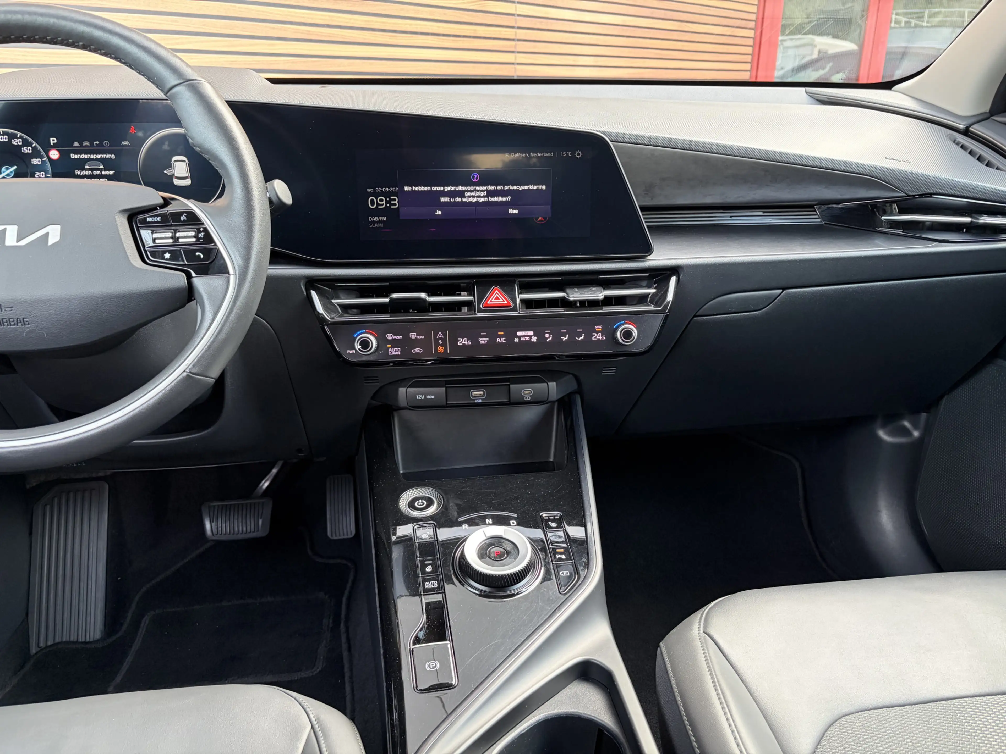 Kia e-Niro EV DynamicLine 64.8 kWh Stoel-stuurverwarming / Ca — photo 31