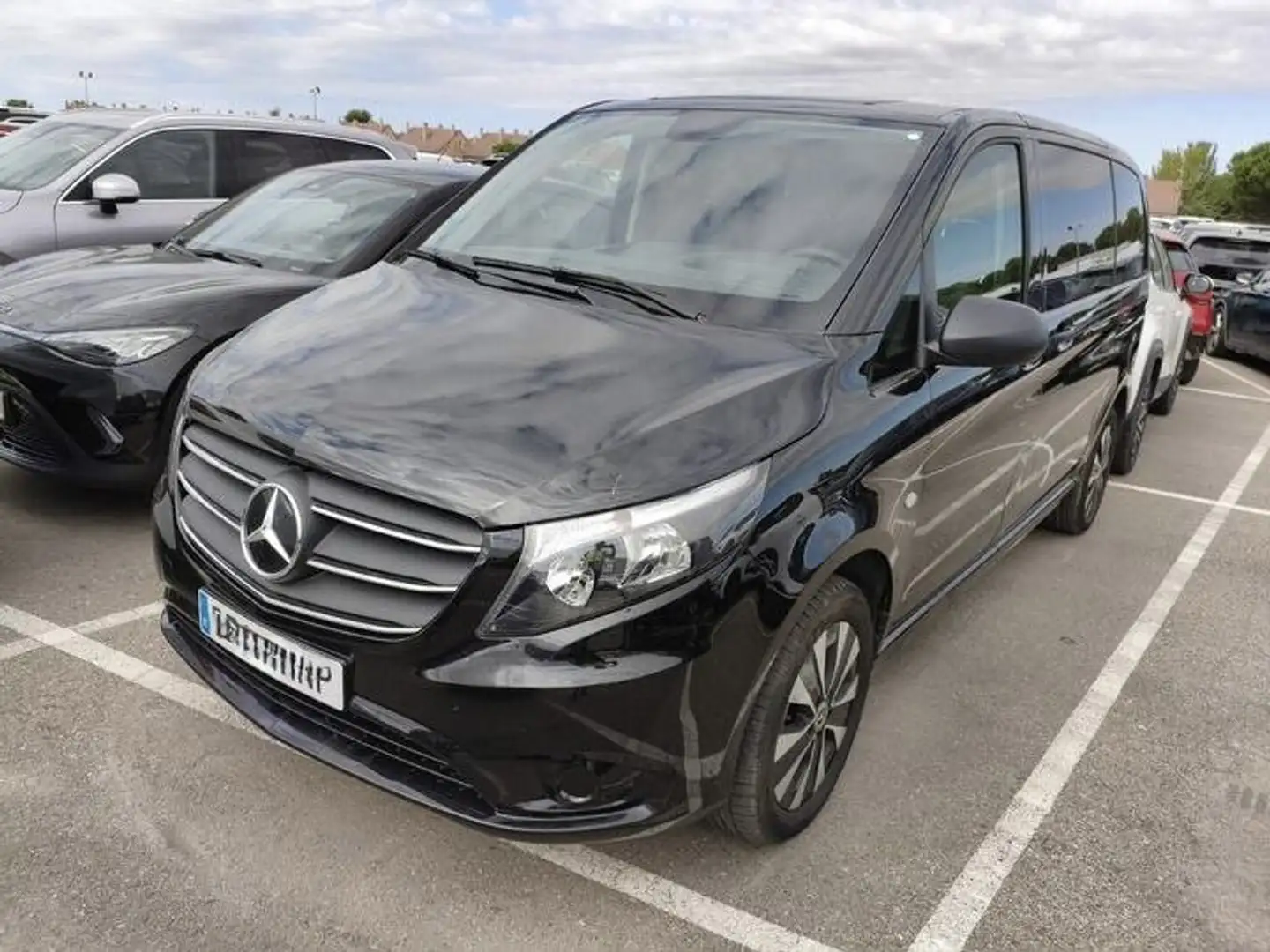 Mercedes-Benz Vito 119CDI AT 140kW Tourer Select Compacta Negro - 1