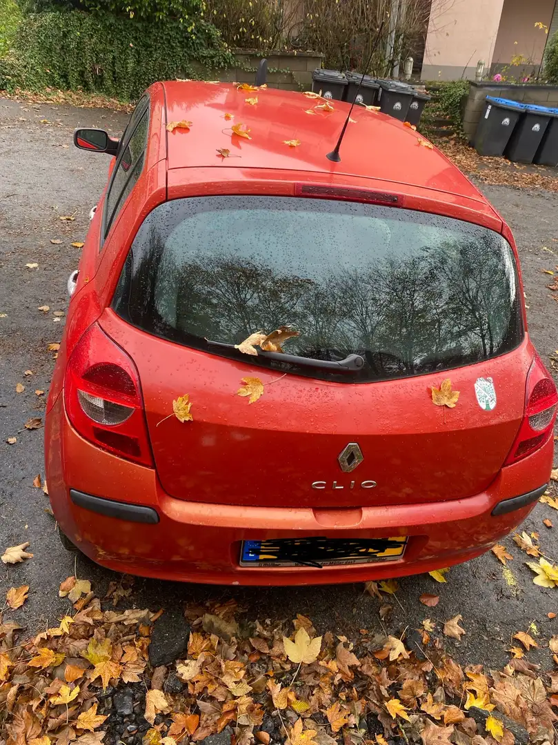 Renault Clio Clio Baccara Rouge - 2