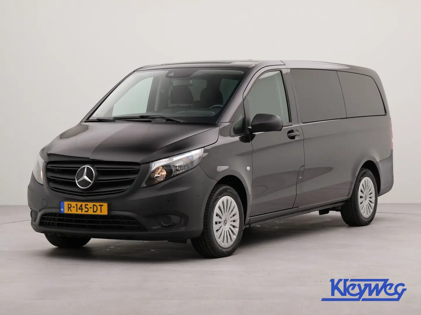 Mercedes-Benz Vito Tourer 116 CDI Lang 9 pers Autm RWD Noir - 1