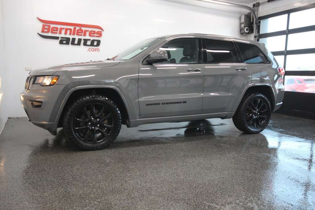 2022 Jeep Grand Cherokee WK Altitude