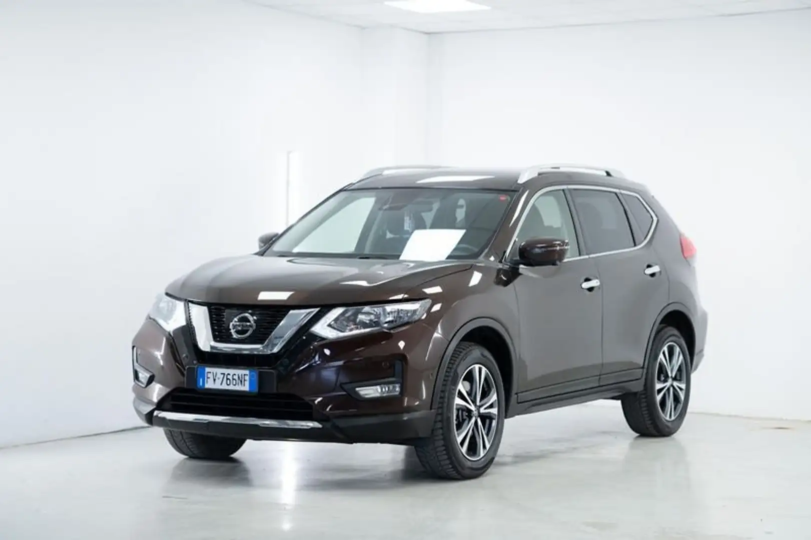 Nissan X-Trail 2.0 dCi N-Connecta 4WD XTRONIC 177CV Brons - 1