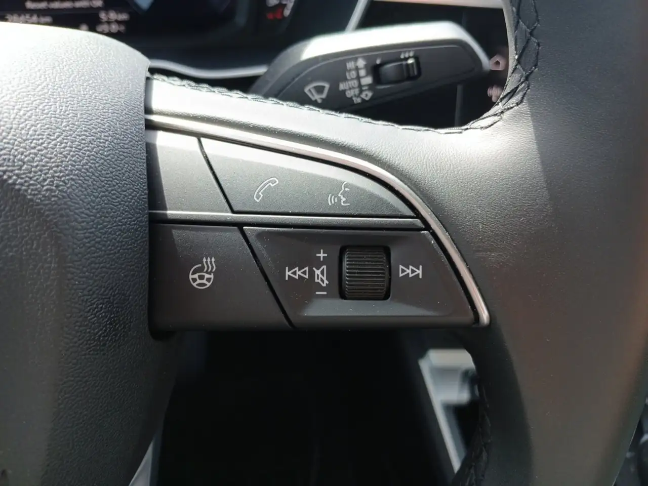 Audi Q3 снимка Audi Q3