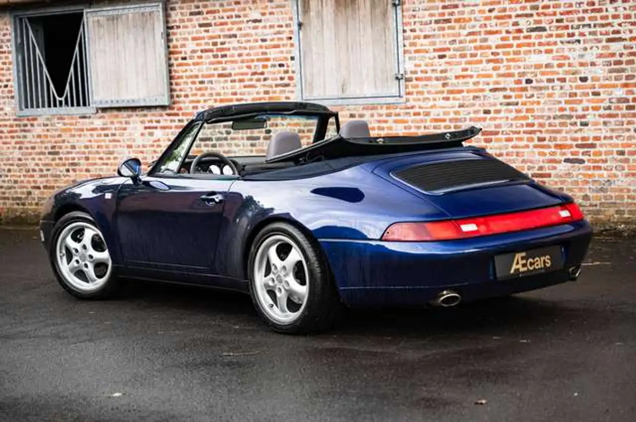 Porsche 993 911 CARRERA CABRIO / TOP CONDITION / HEATED SEATS / MIDNIGHT BLUE / FULL SERVICE, foto 1