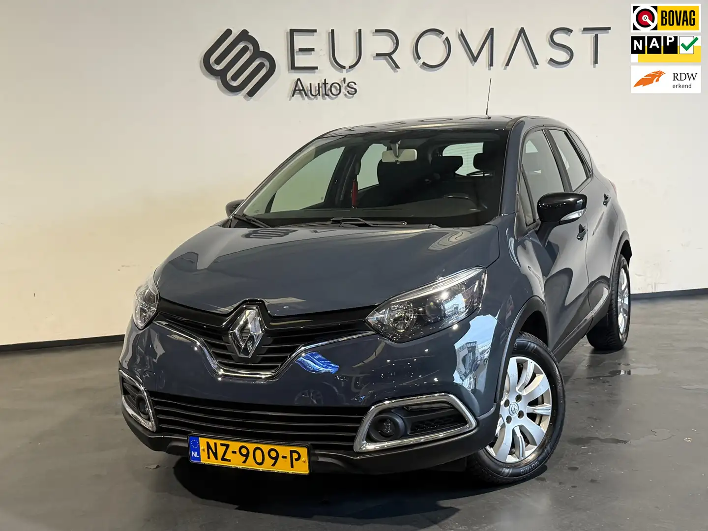 Renault Captur 0.9 TCe Expression Navi Airco Cruise Pdc Trekhaak Blau - 1