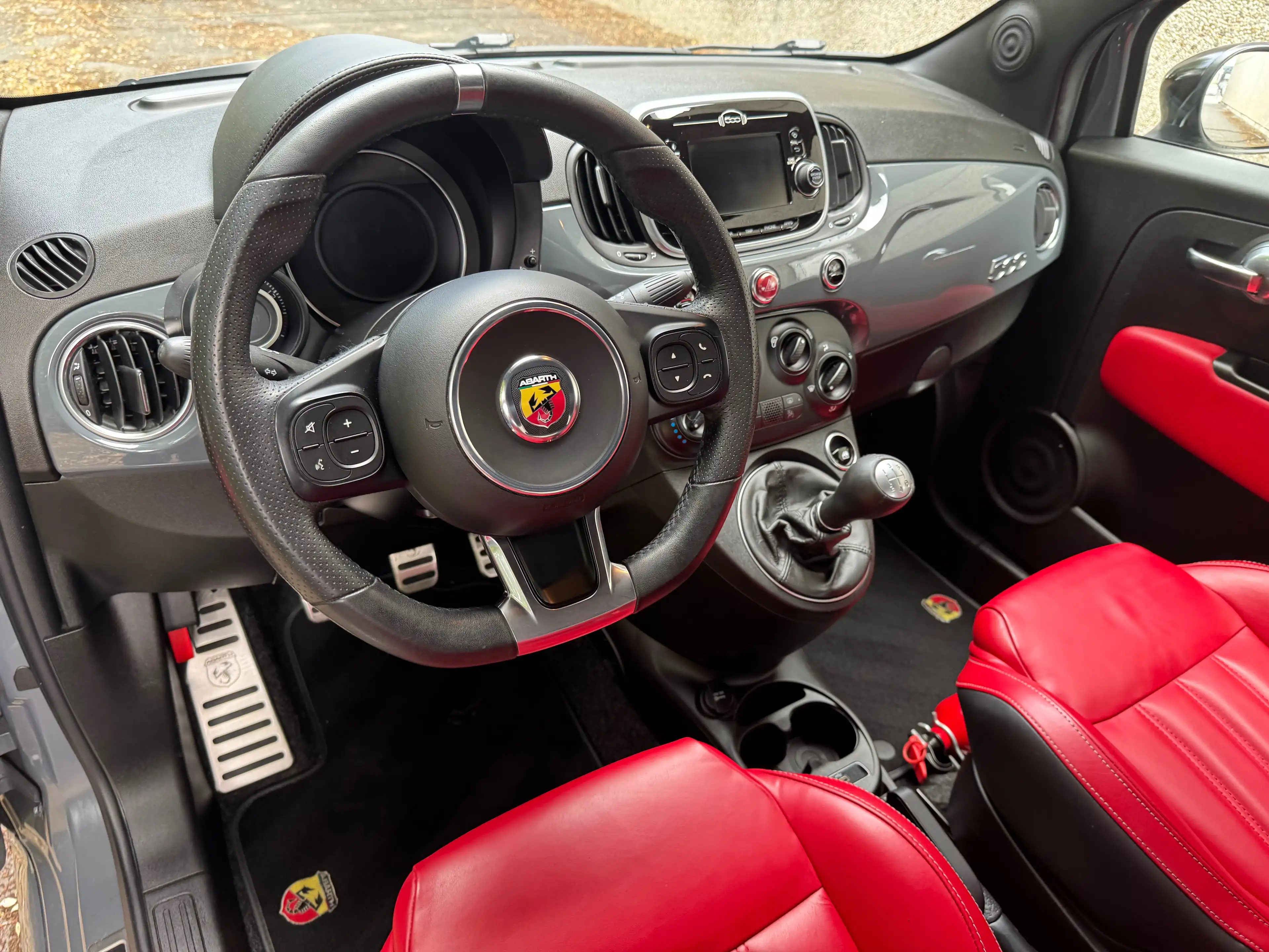 Abarth 595 1.4 -  Sport - Etat impeccable - Inter cuir rouge — photo 8