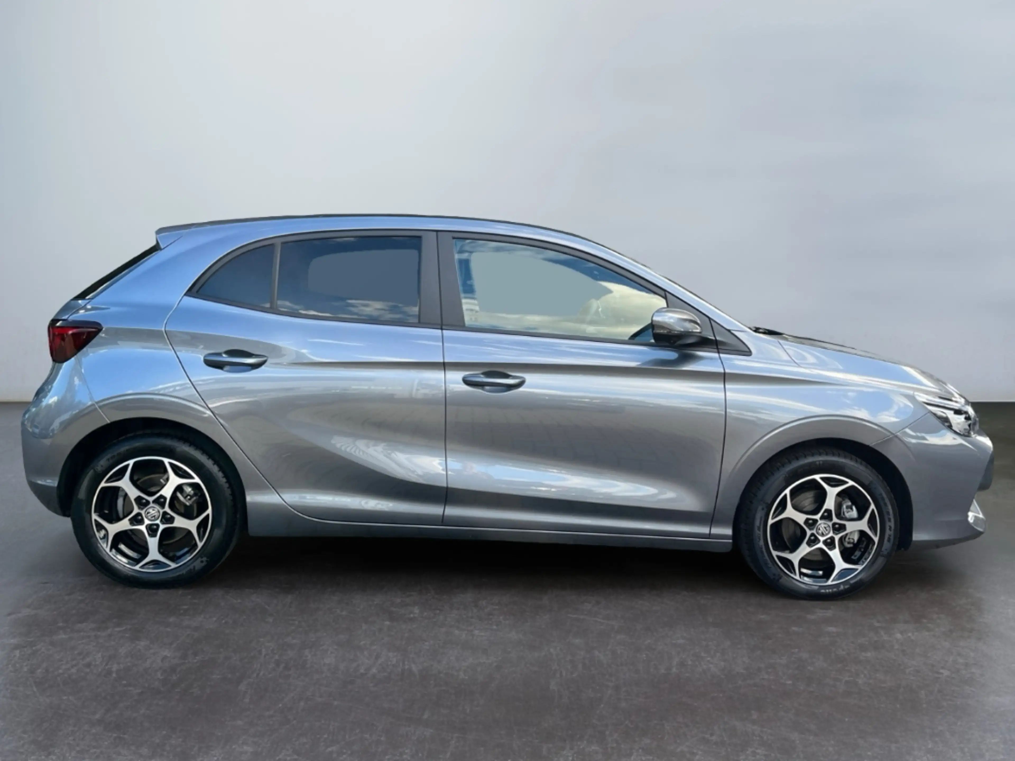 MG MG3 1.5 Hybrid+ Comfort *ACC*Kamera*CarPlay*PDC* — photo 11