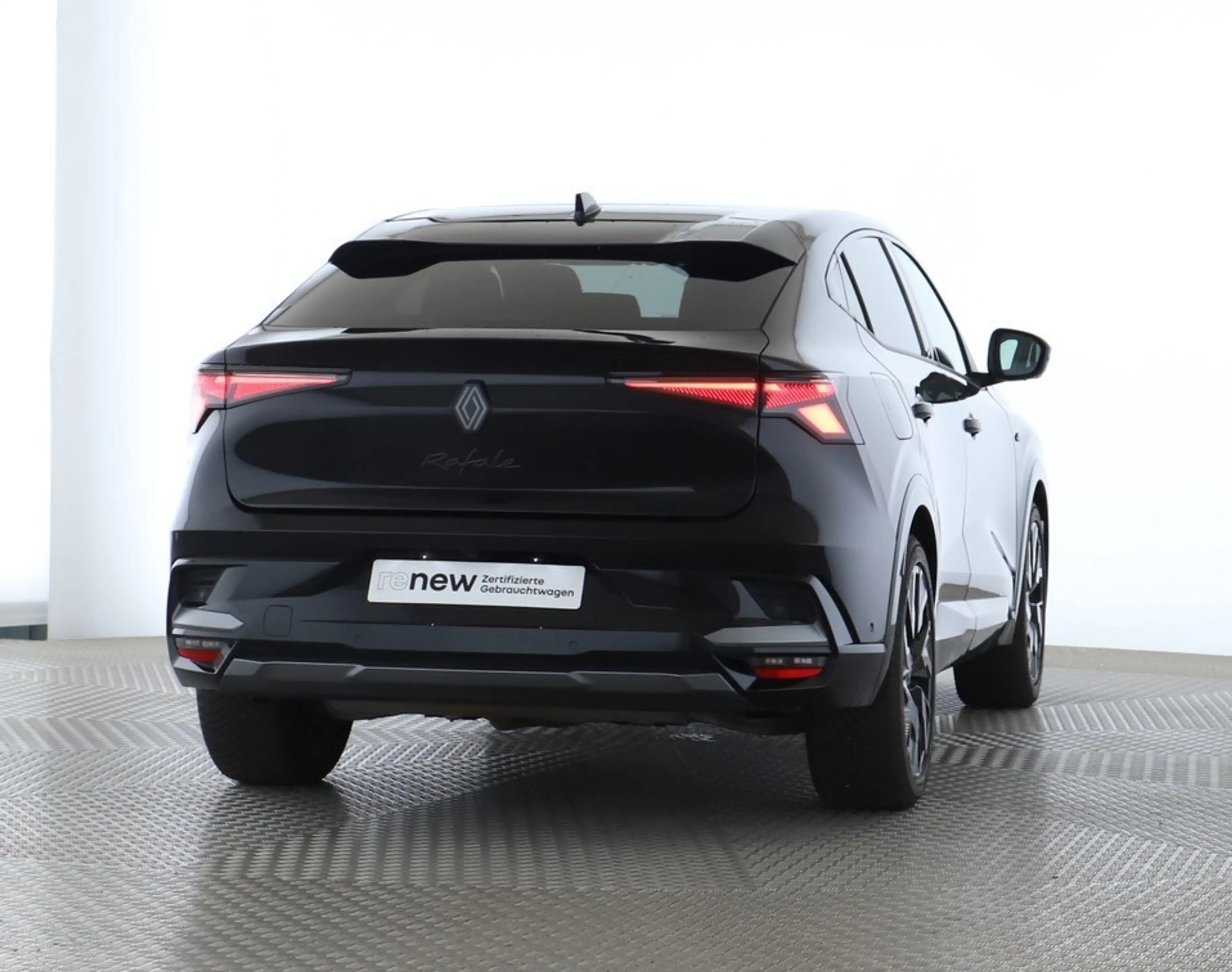 Renault Rafale Esprit Alpine Full Hybrid E-Tech 200 NAVI — photo 3