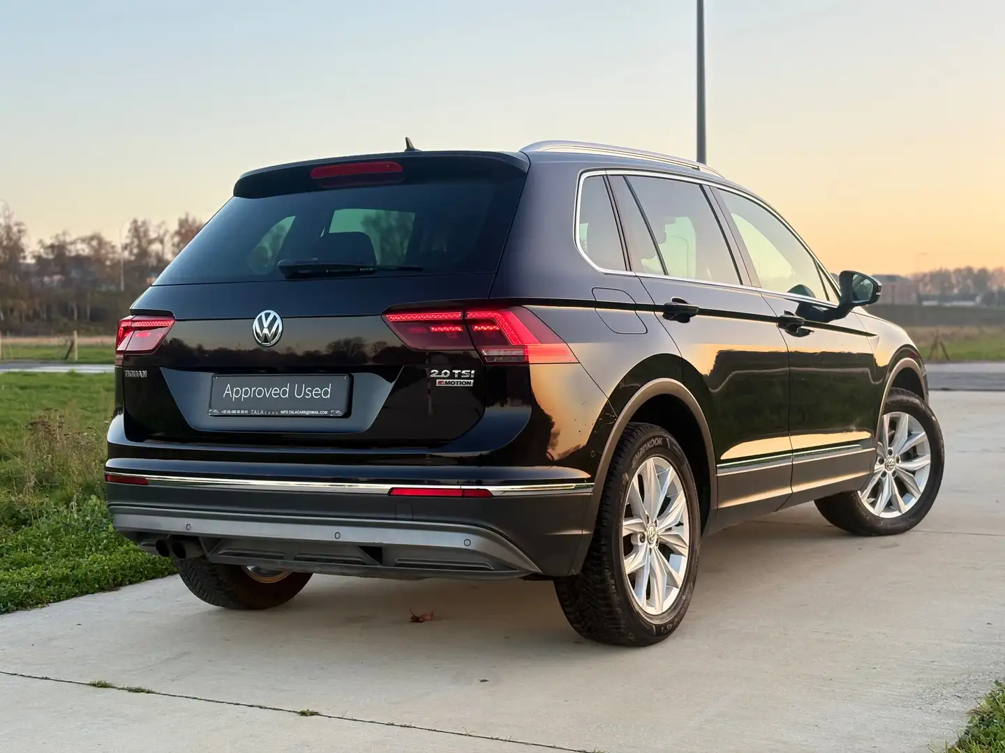 Volkswagen Tiguan Tiguan 2.0 TSI 4Motion Highline BMT DSG Schwarz - 2