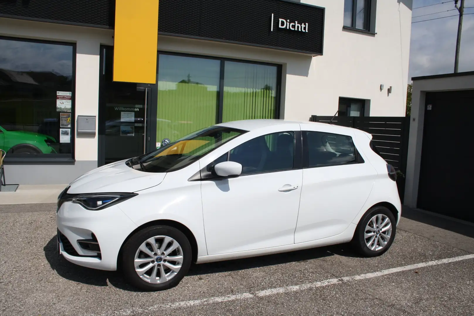 Renault ZOE Zoe Zen Complete R110 Z.E.50 (52kWh) CCS inkl AKKU Weiß - 1
